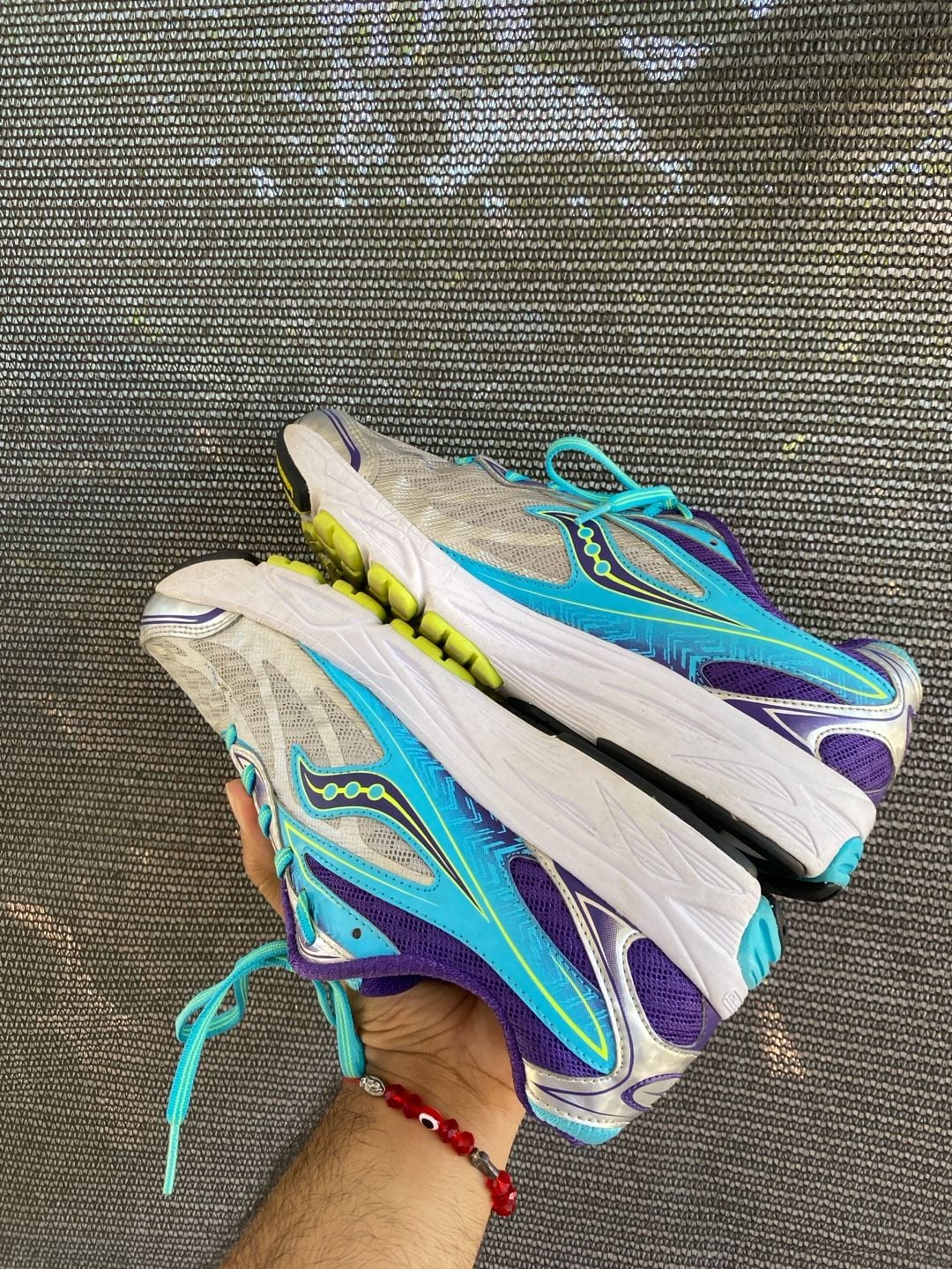 Saucony Ride 8 Size 8 .5 Silver Purple Blue Running Shoes 6