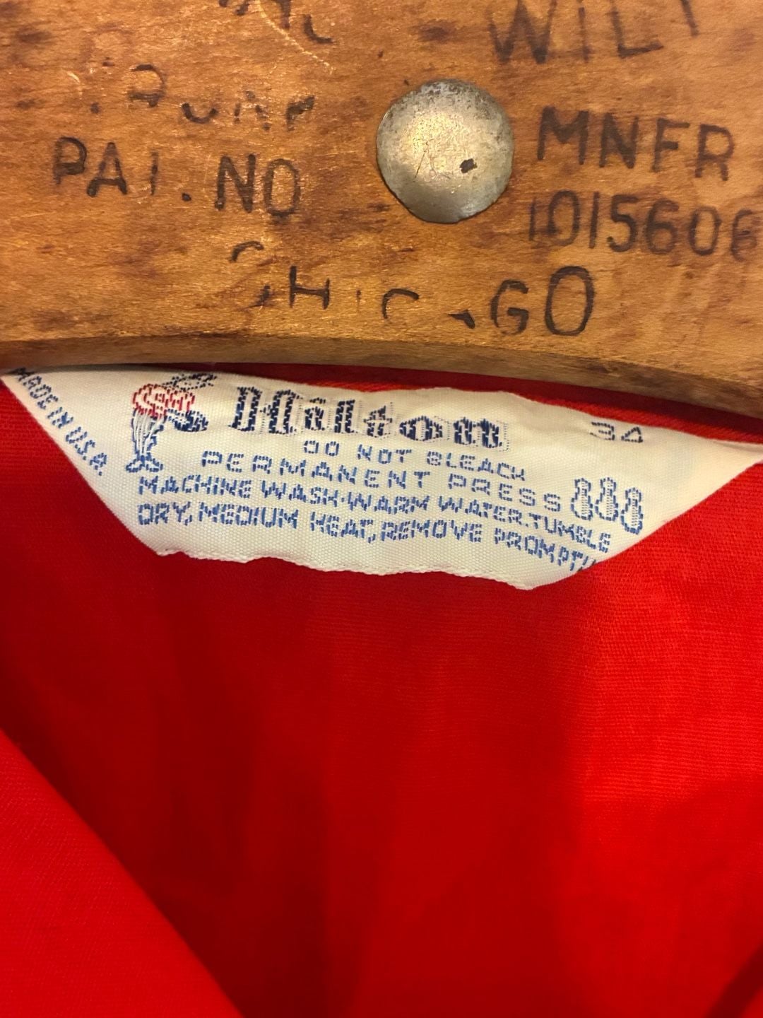 Hilton Bowling Shirt Size 34 Red Black Star Bowling & Golf Vintage 4