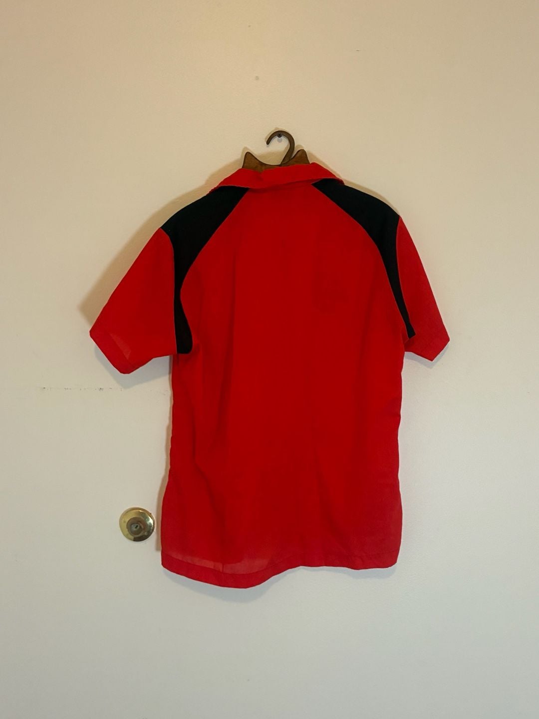 Hilton Bowling Shirt Size 34 Red Black Star Bowling & Golf Vintage 5