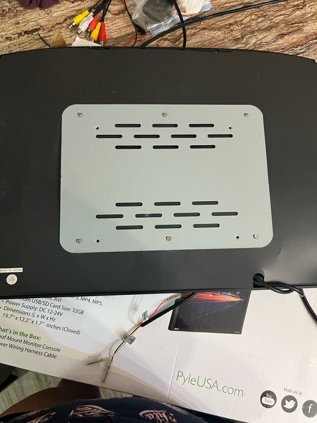 Pyle PLRV1725 Vehicle Flip-Down Display Screen Roof Mount Monitor 6