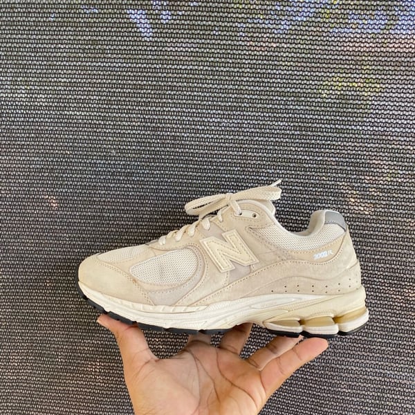 New Balance 2002R Calm Taupe Angora Silver