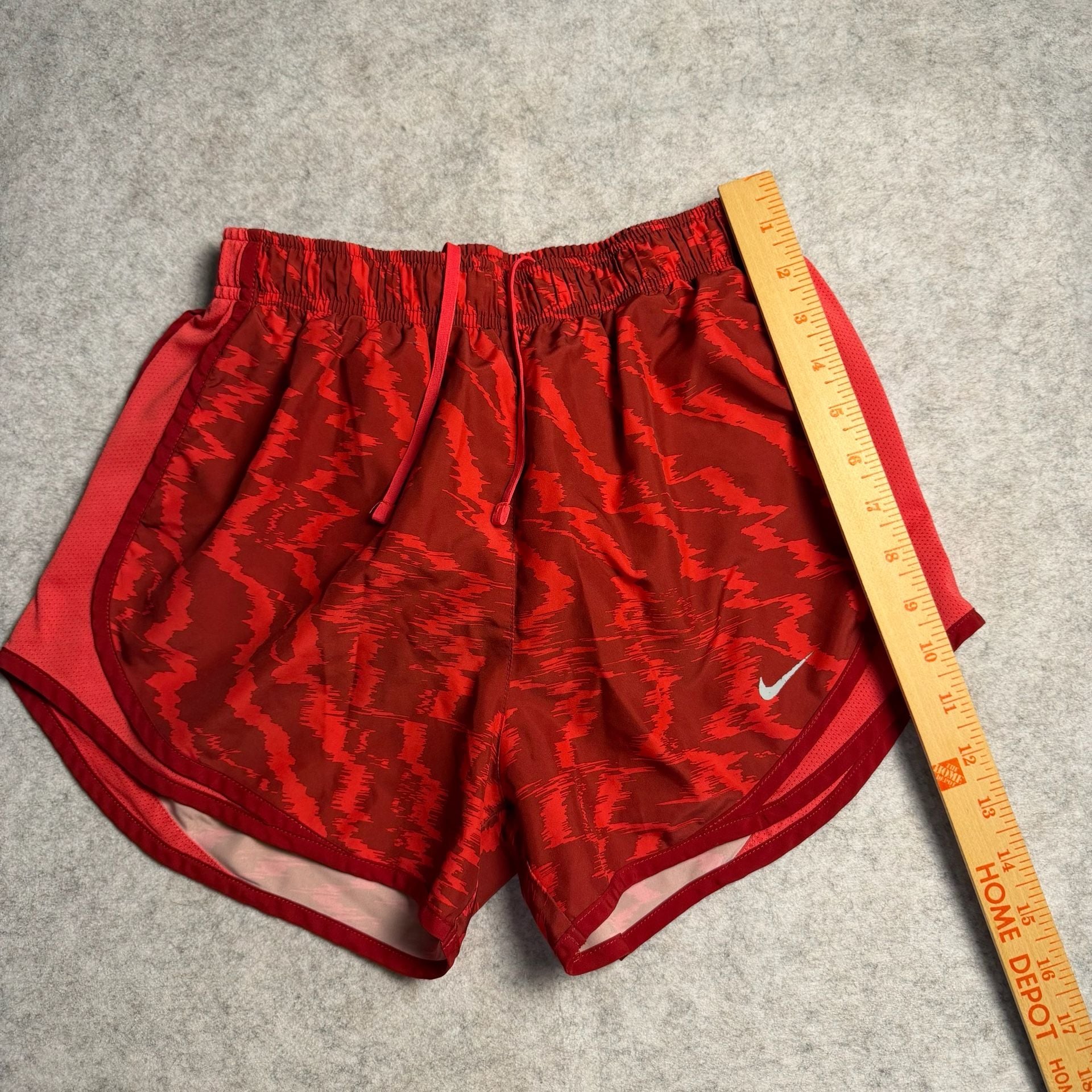 Nike Dri-Fit Running Shorts Size S Red Patterned Activewear 5