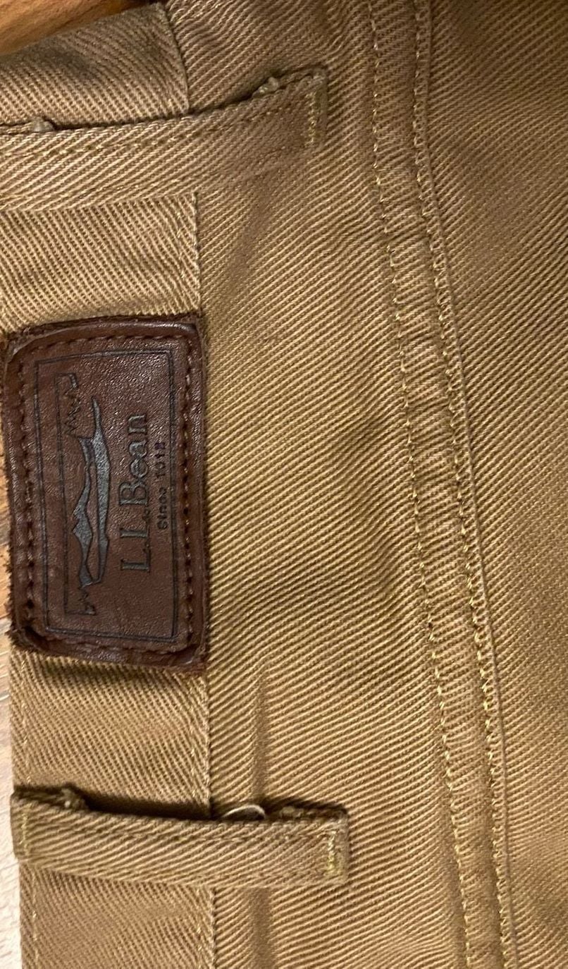 LL Bean Classic Fit Pocket Pants Size 42x32 Tan OJAV 5 8
