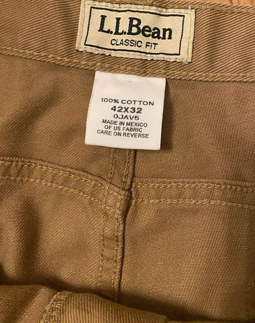 LL Bean Classic Fit Pocket Pants Size 42x32 Tan OJAV 5 6
