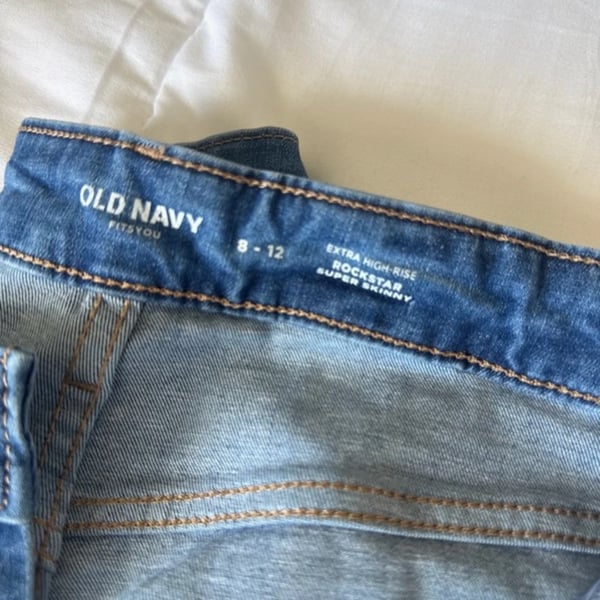 NWT Old Navy extra High Rise Rockstar Super Skinny Jeans Secret Slim Pockets Lydia size 8