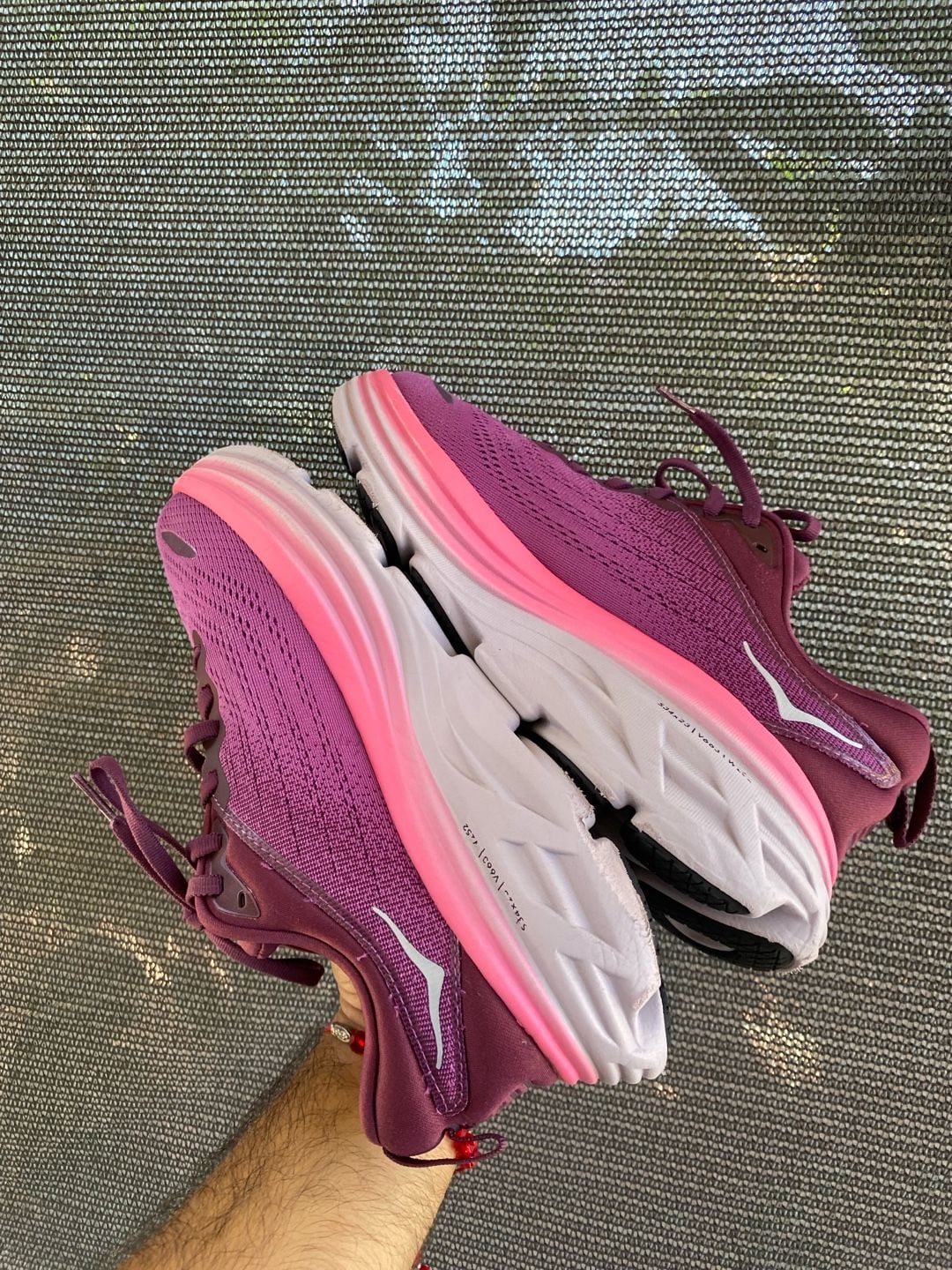 HOKA Bondi 8 Running Shoes Beautyberry Grape Wine 7