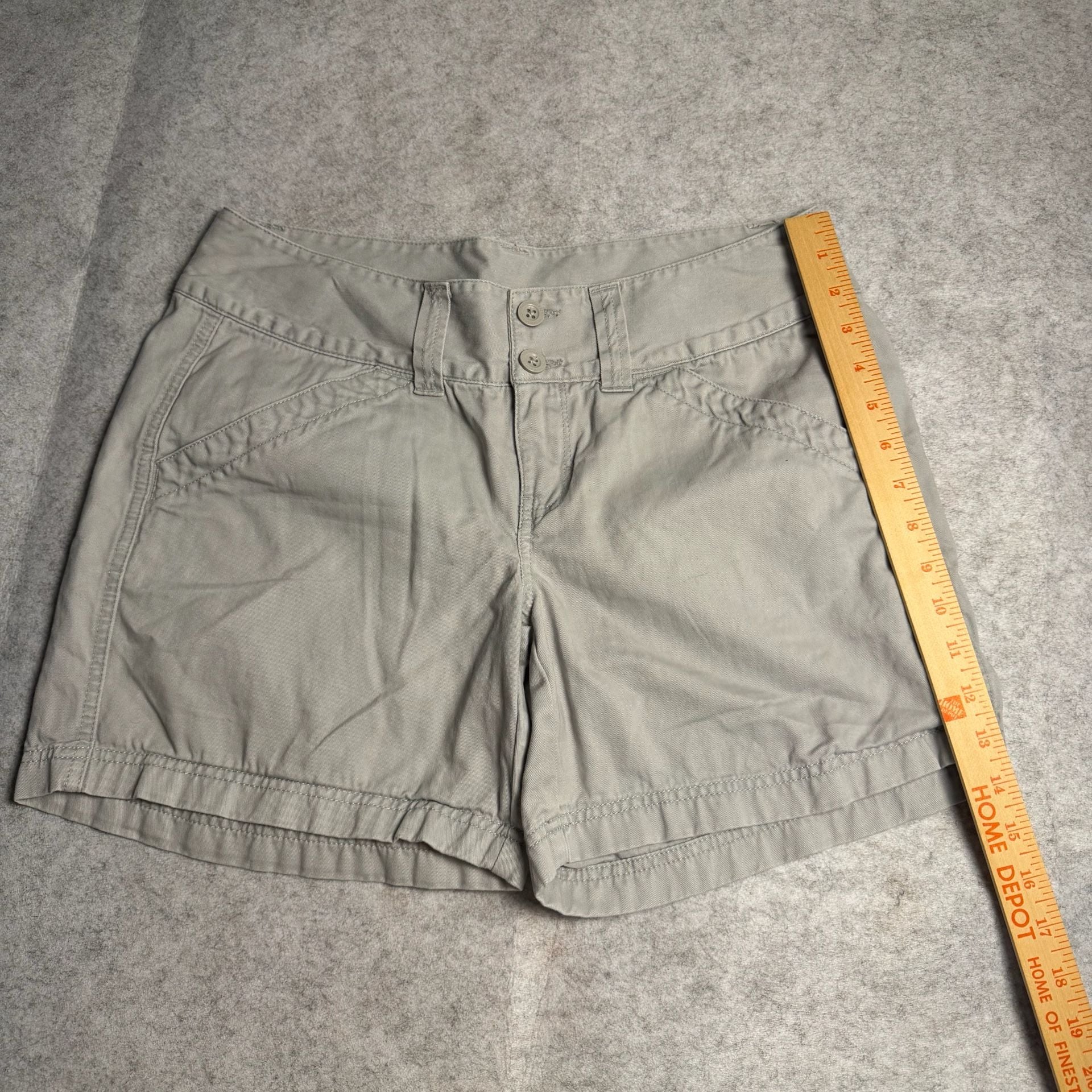 The North Face Utility Shorts Gray Canvas Outdoor Pockets 3