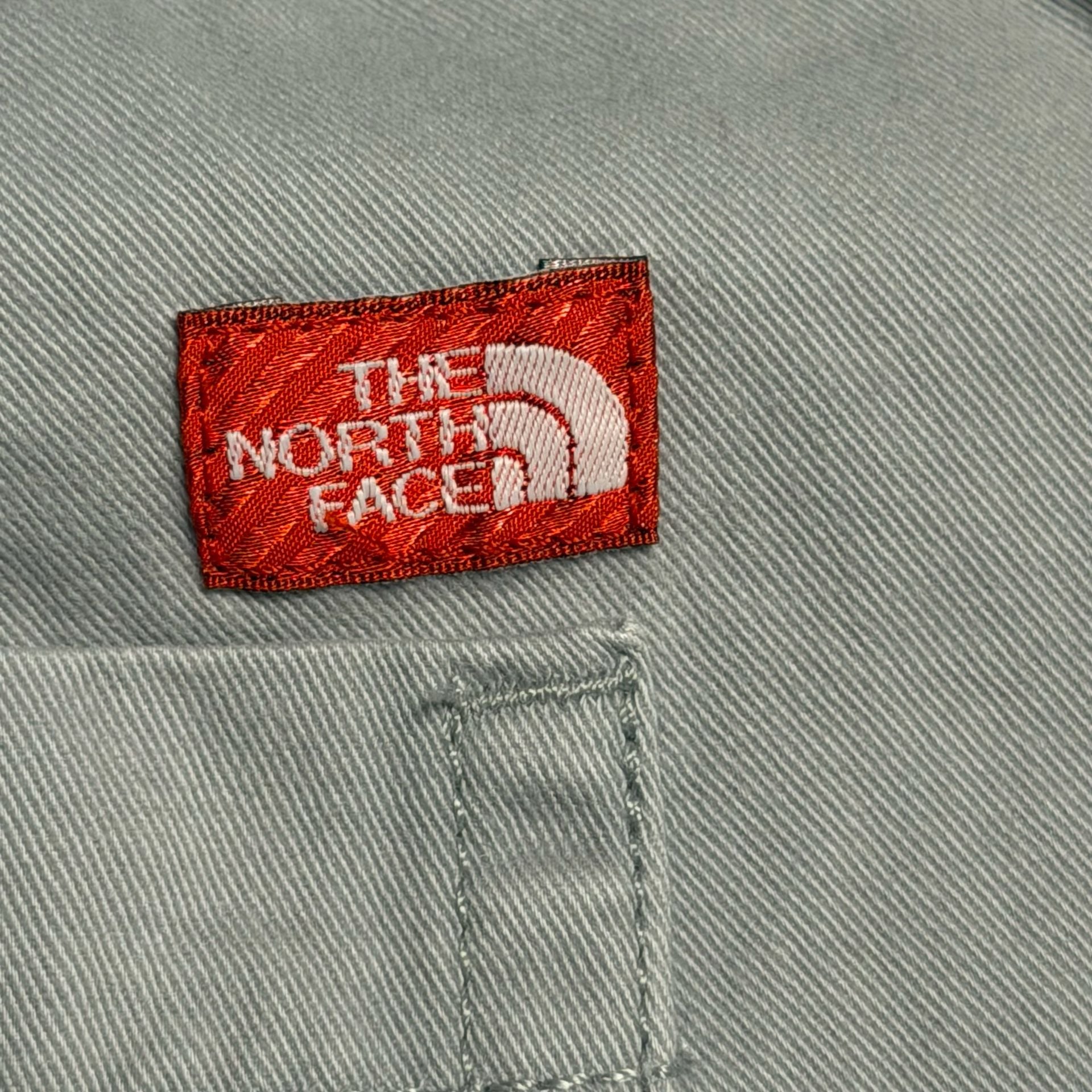 The North Face Utility Shorts Gray Canvas Outdoor Pockets 8