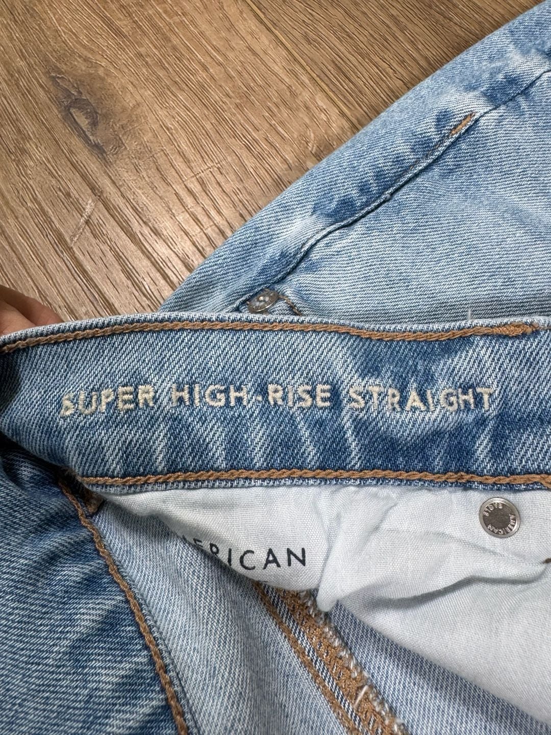 American Eagle Super High Rise Straight Jeans Size 14 Short Blue 7