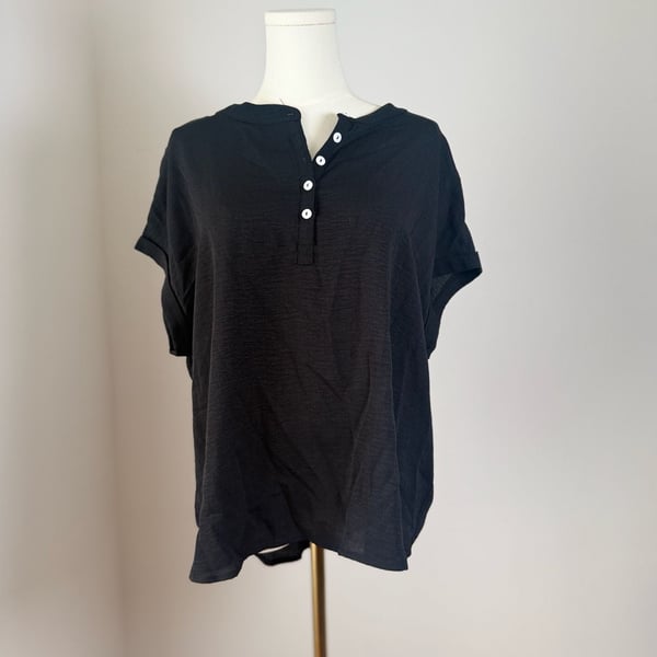 Halara V-Neck Button Batwing Sleeve Casual T-Shirt Size XL