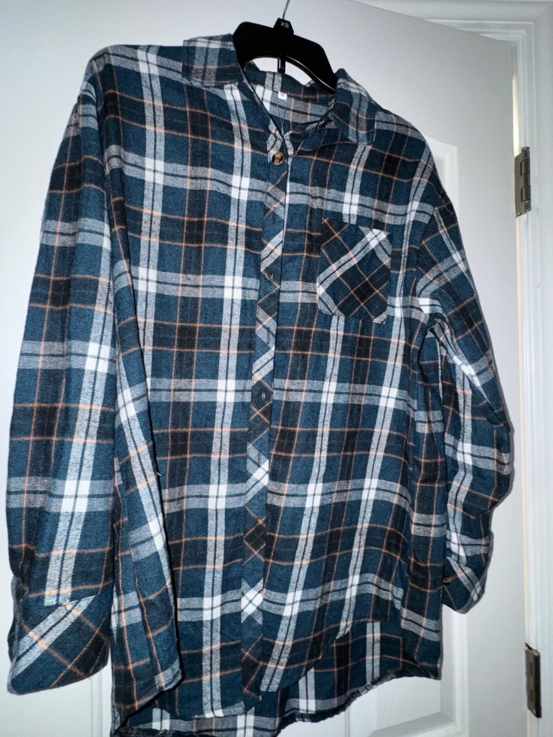 Chyrii Plaid Flannel Shirt Size M Blue White Button Down Pocket 3