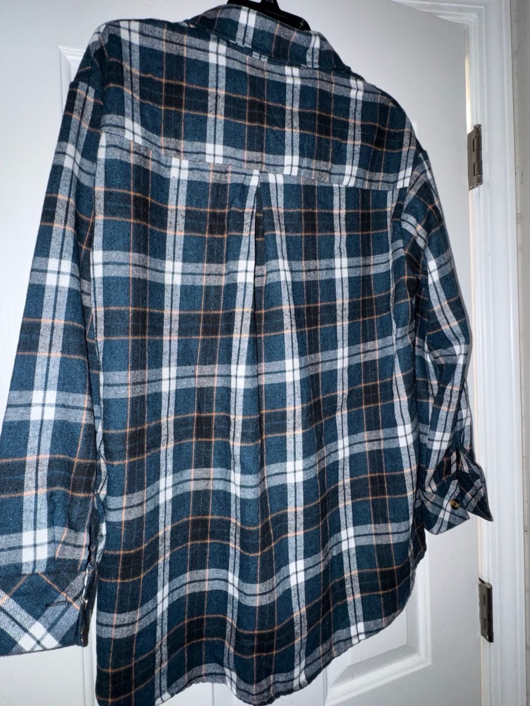 Chyrii Plaid Flannel Shirt Size M Blue White Button Down Pocket 4