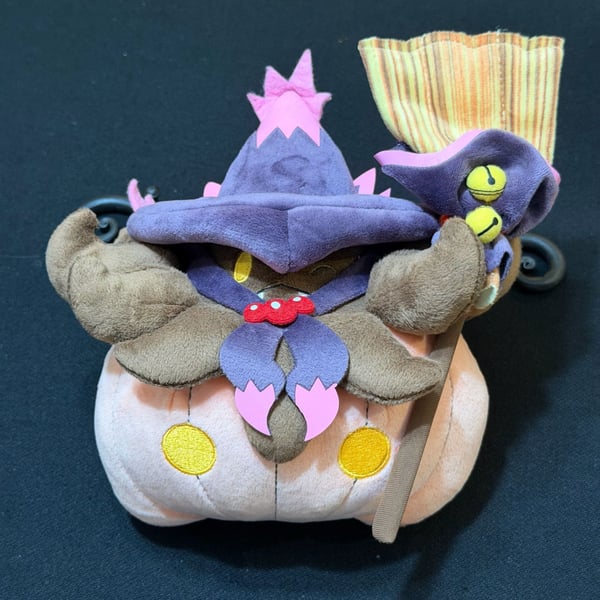 2018 Pokemon Center Halloween Pumpkaboo Plush Doll Team Trick