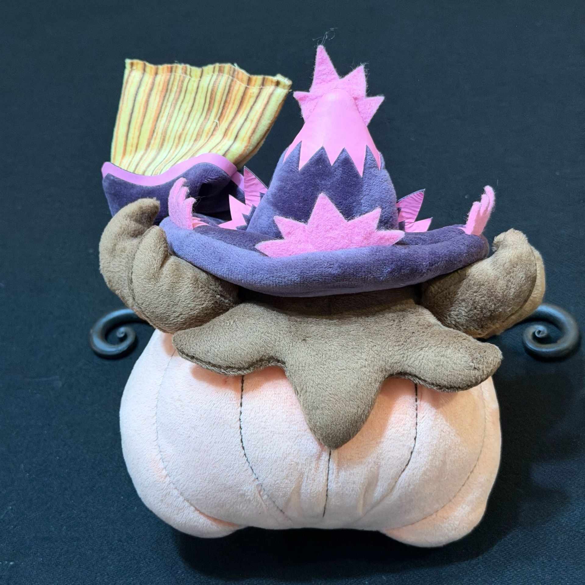 2018 Pokemon Center Halloween Pumpkaboo Plush Doll Team Trick 2