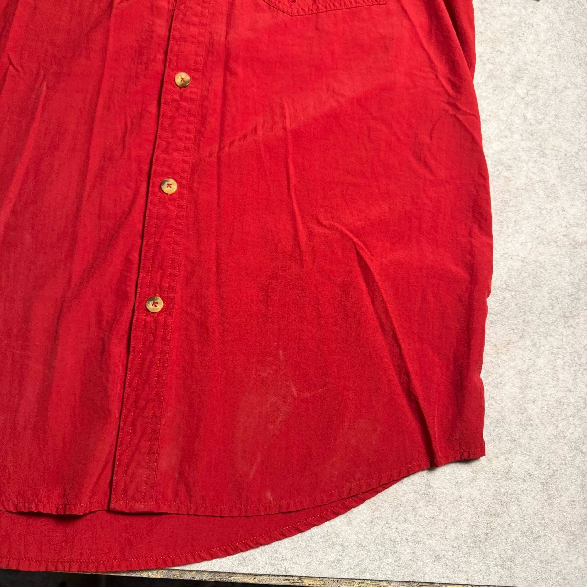 Magellan Outdoors Fish Gear Short Sleeve Button Up Shirt Size M Red Angler Fit 9