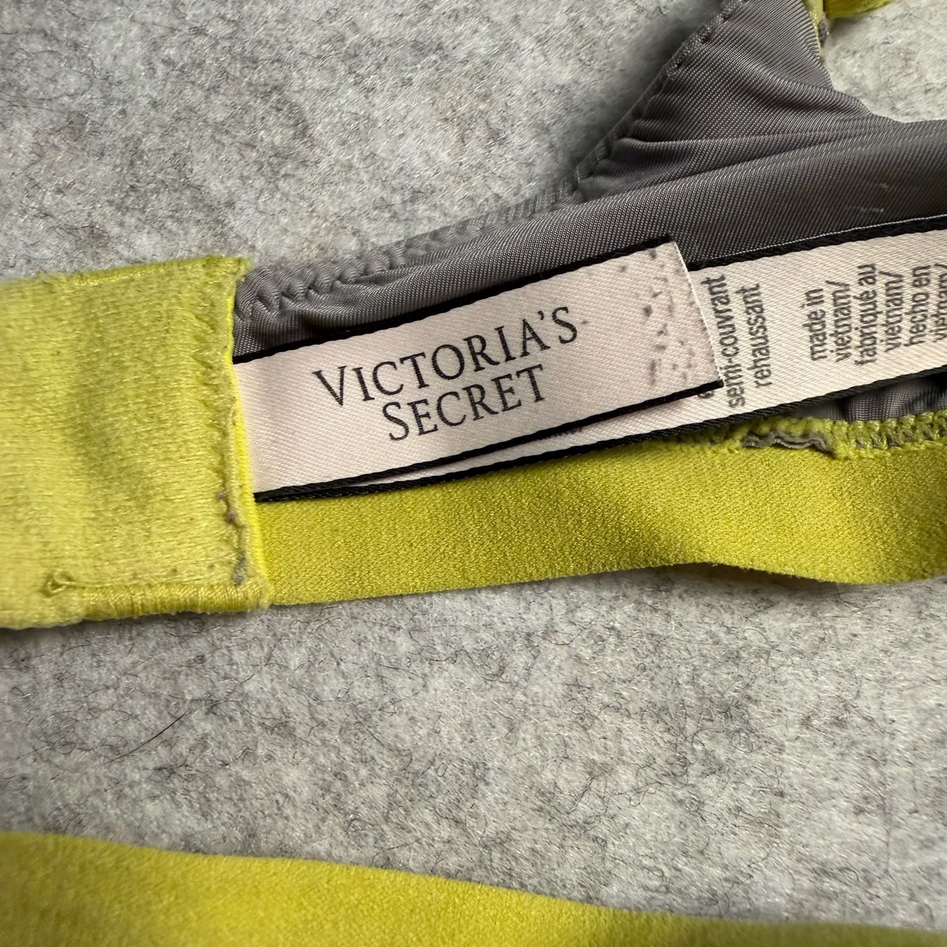 Victoria's Secret Uplift Semi Demi Bra Size 32DD Gray Yellow Underwire 5