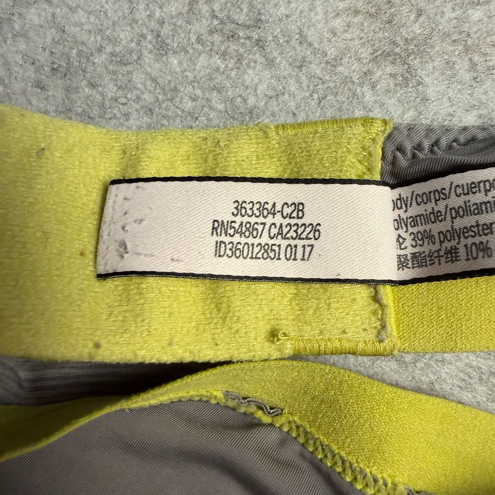 Victoria's Secret Uplift Semi Demi Bra Size 32DD Gray Yellow Underwire 8
