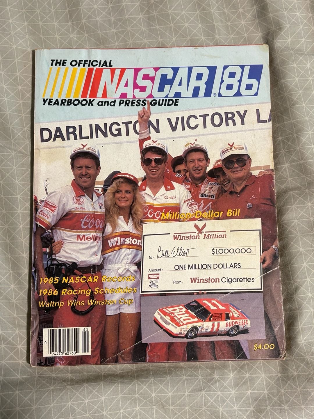 The Official NASCAR 86 Yearbook and Press Guide Magazine 1
