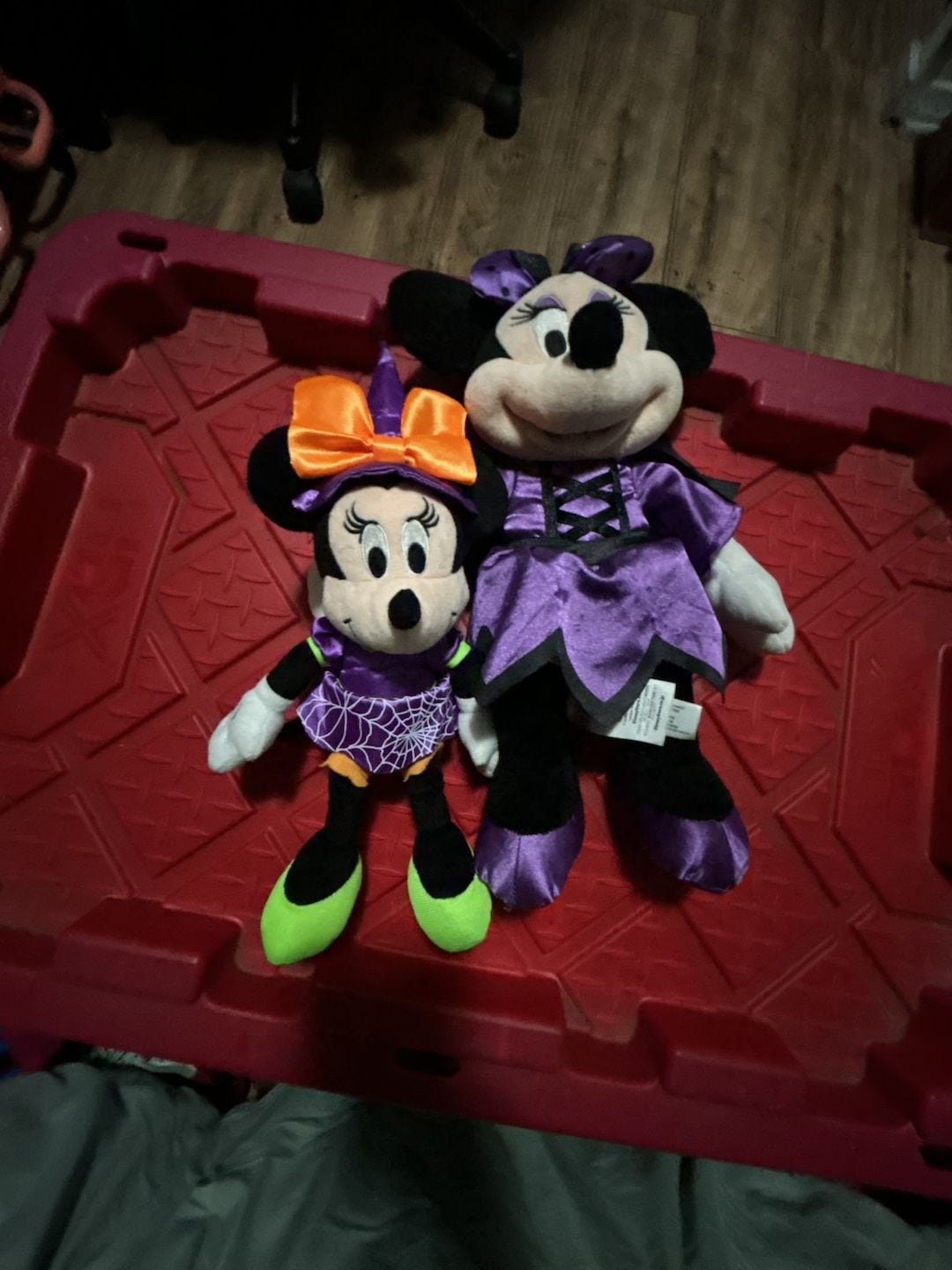 Disney Store Minnie Mouse Halloween Vampire Plush 7