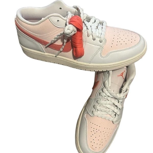 New w box Jordan Air Jordan 1 Low SE Size 12 Strawberry Milkshake Sneakers