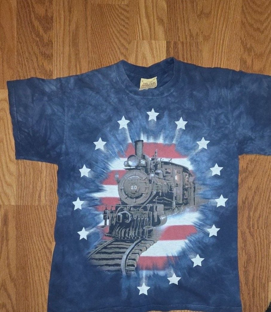 The Mountain American Steel Locomotive Train Size M Tie Dye T-Shirt 2