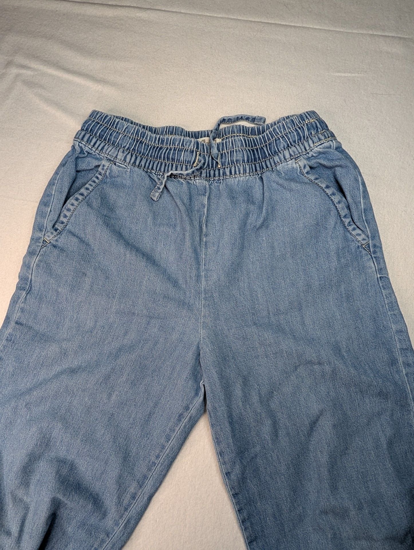 Cotton On Kids Denim Jogger Pants Size 9-10 Light Wash Pull-On Elastic Waist 3