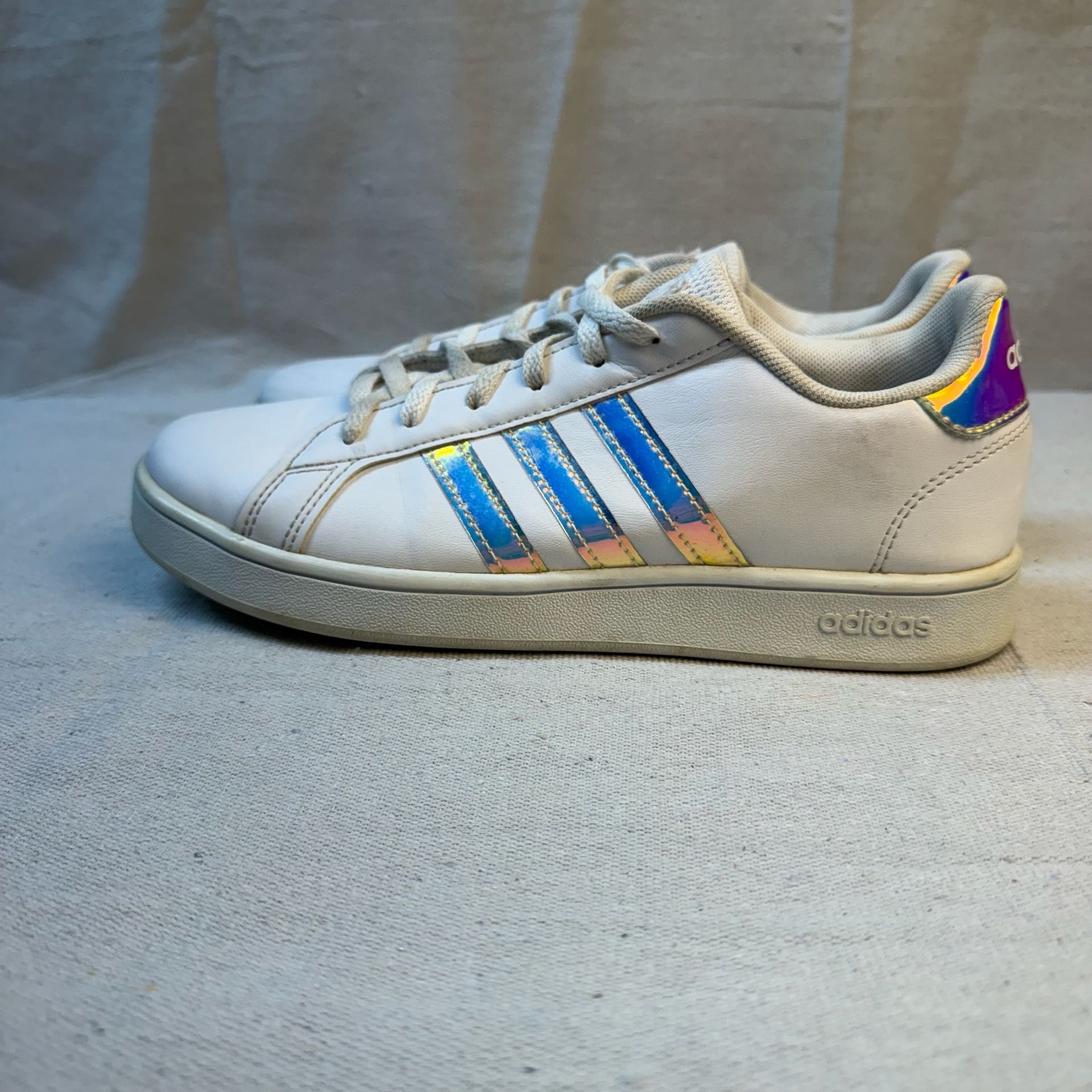 Adidas Grand Court Sneakers White Iridescent 7