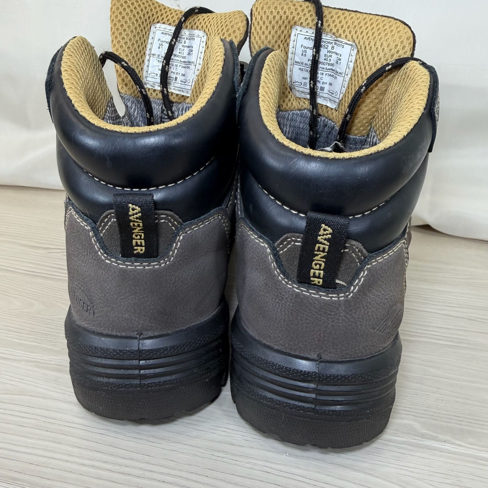 Avenger Work Boots Waterproof Composite Toe Brown Leather 8.5W 7