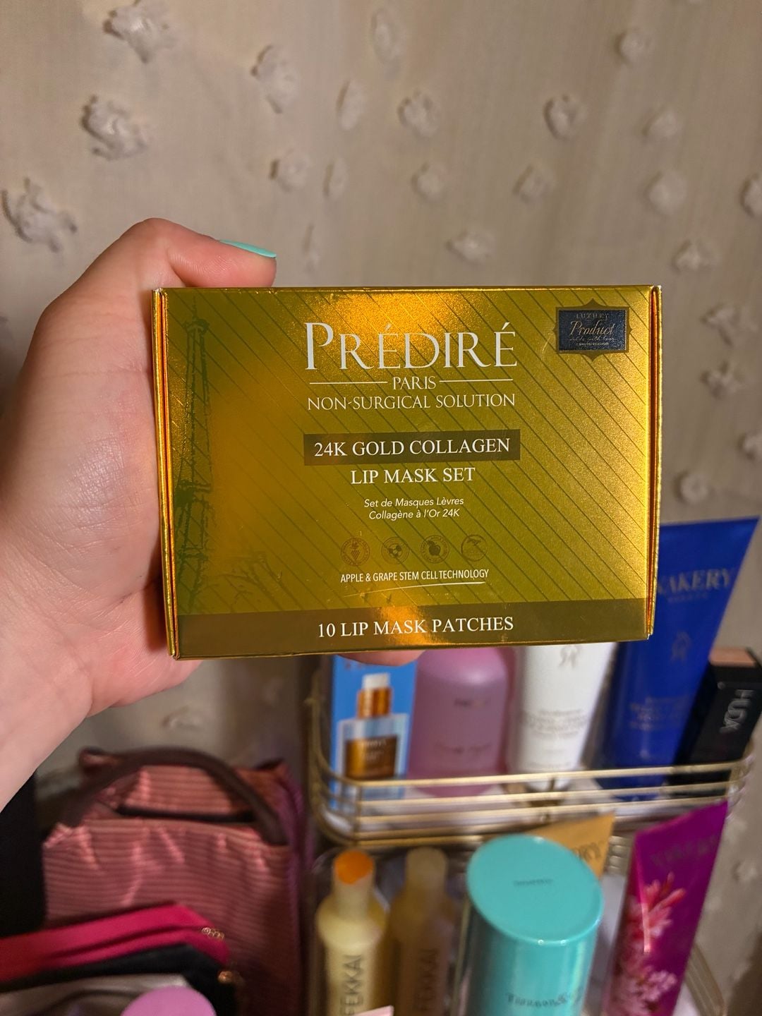 Predire Paris 24K Gold Collagen Lip Mask Set 1
