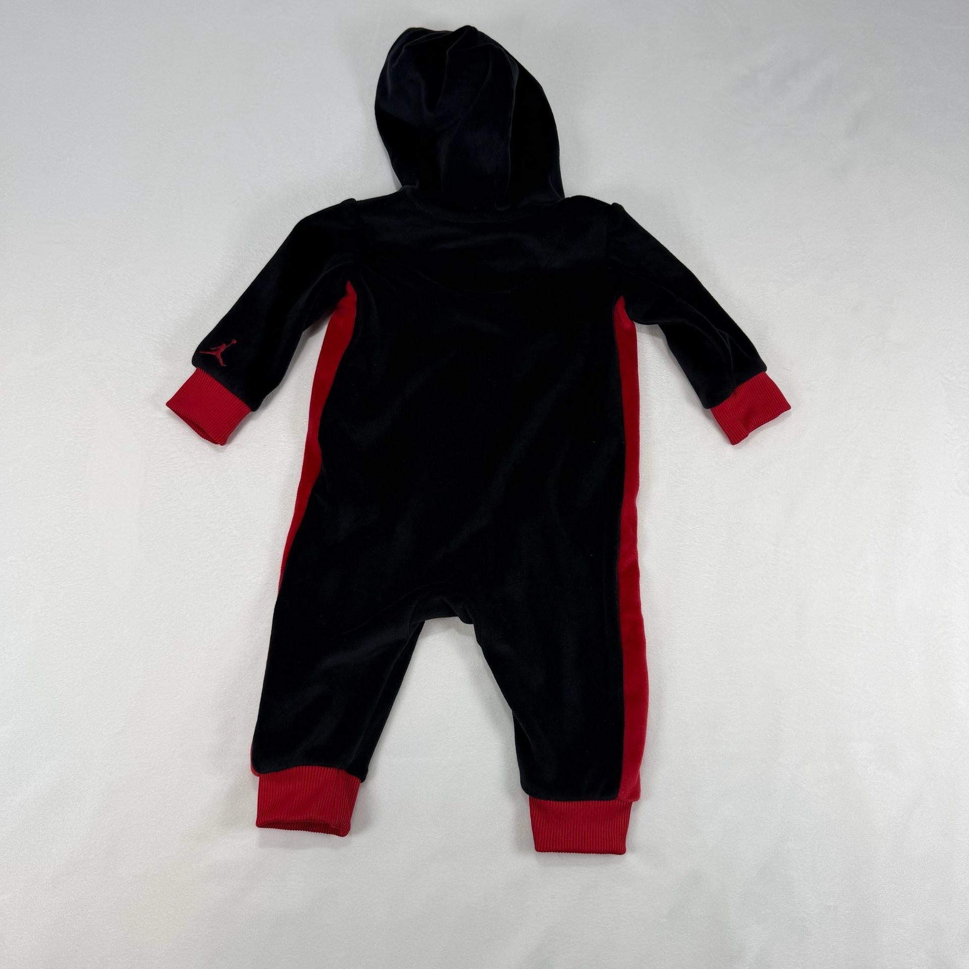 Jordan Velour Full Zip Coverall Size 6M Black Red 7