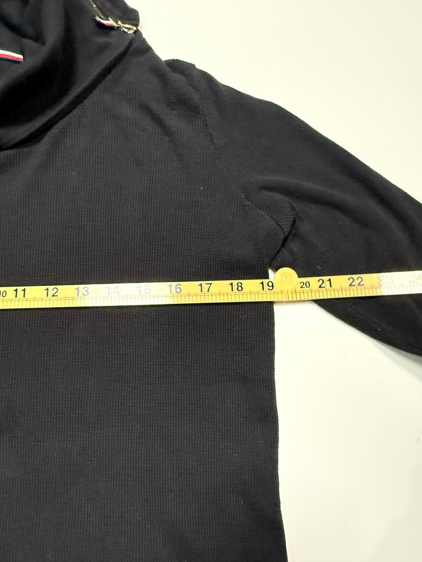 Tommy Hilfiger Women's Top XL Preppy Old Money Y2K Americana Quiet Luxury Black Waffle Knit Cowl Neck Side Zip Long Sleeve Thermal Cotton Blend Wide Cuff 5