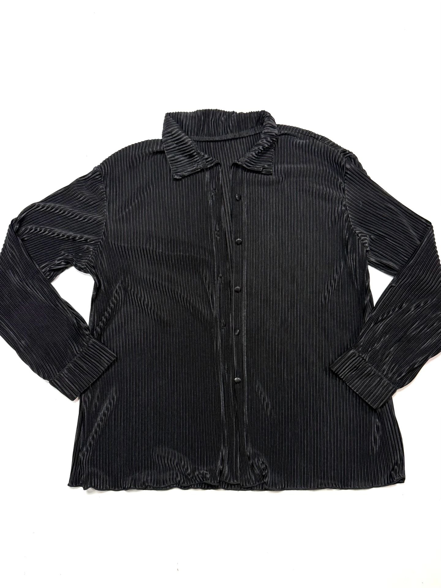 Women's Blouse XL Whimsigoth Witchy Indie Vanguard Quiet Luxury Dark Academia Y2K Black Pleated Plisse Crinkle Button Up Long Sleeve Collared Stretch Top 2