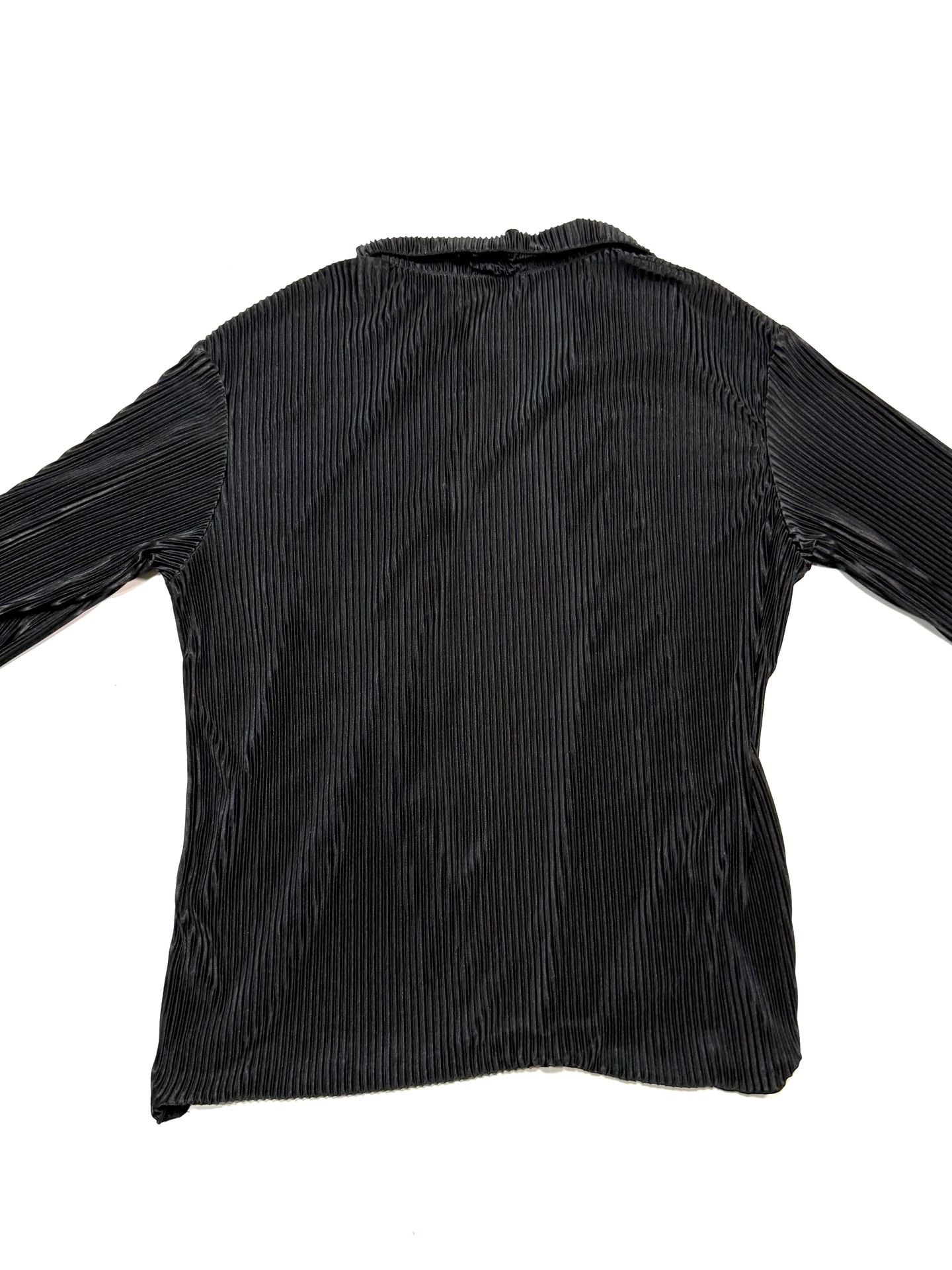 Women's Blouse XL Whimsigoth Witchy Indie Vanguard Quiet Luxury Dark Academia Y2K Black Pleated Plisse Crinkle Button Up Long Sleeve Collared Stretch Top 3