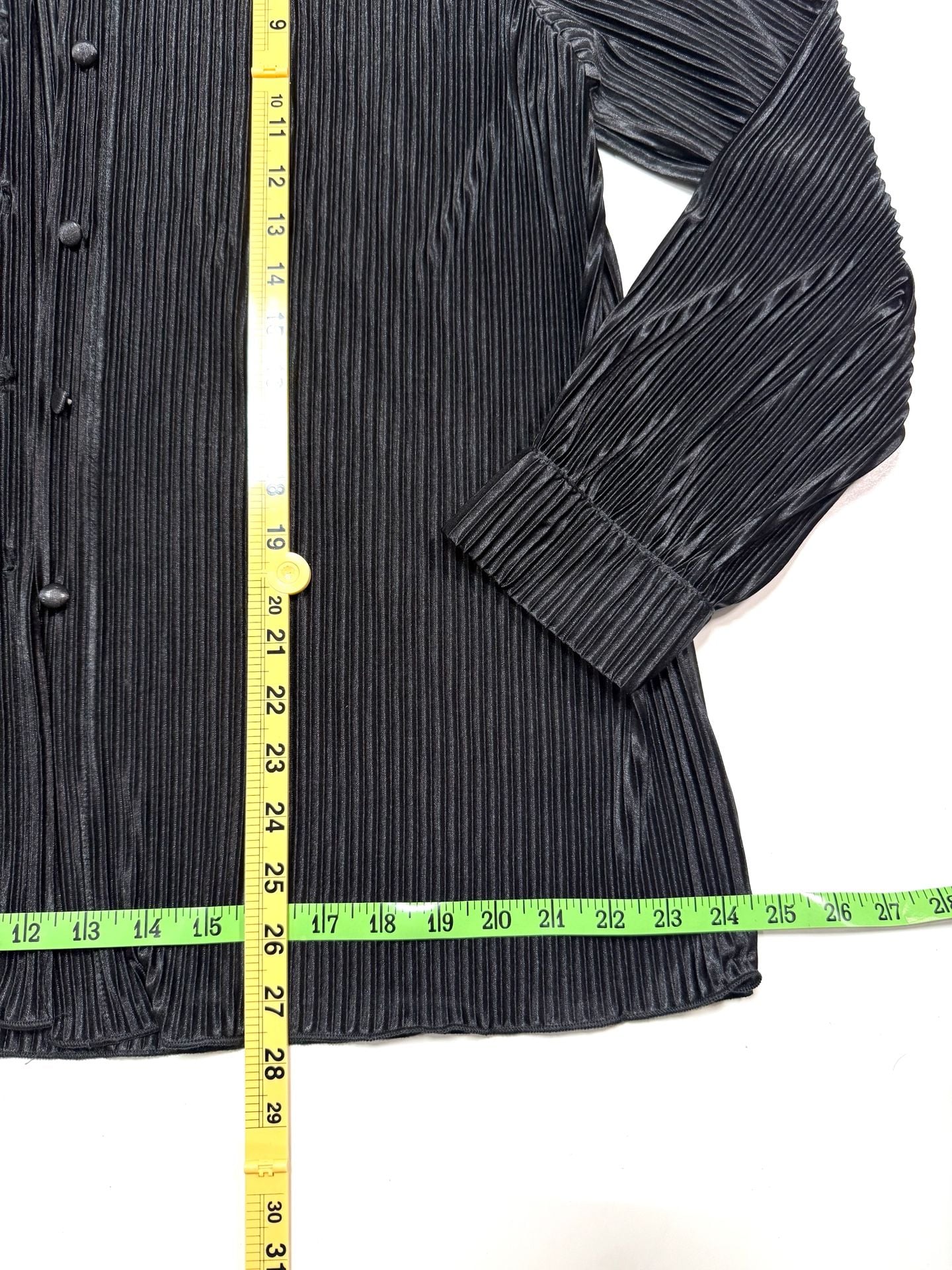 Women's Blouse XL Whimsigoth Witchy Indie Vanguard Quiet Luxury Dark Academia Y2K Black Pleated Plisse Crinkle Button Up Long Sleeve Collared Stretch Top 4