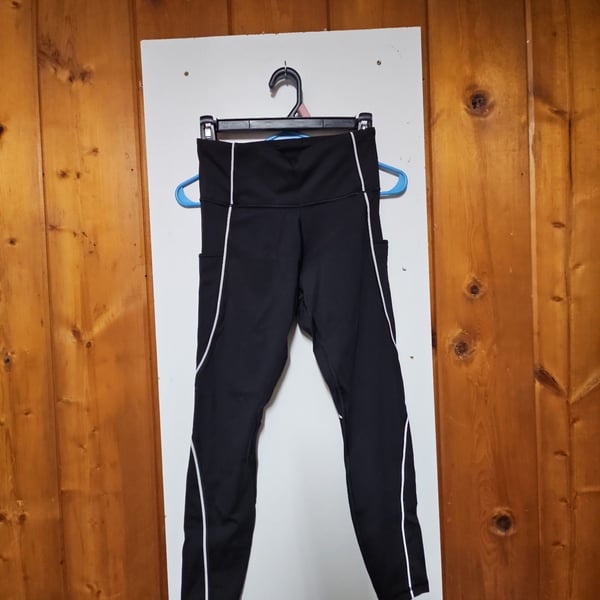 (249) Athleta  7/8 Tight Size XS Black
