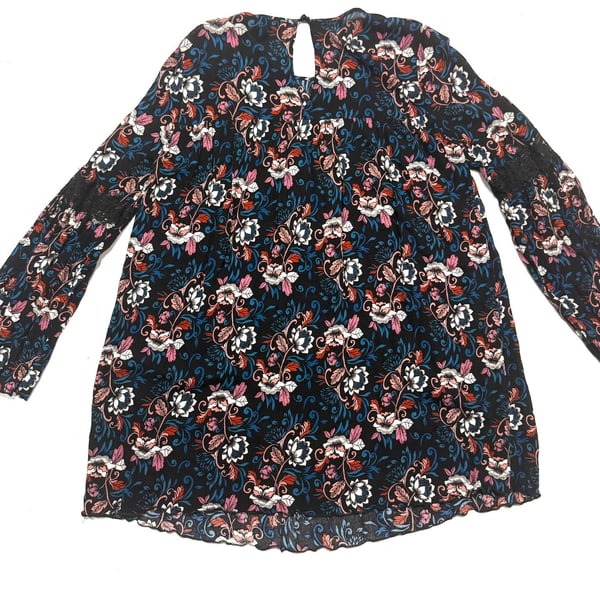 Timing Women's Dress M Cottagecore Boho Witchy Whimsigoth Cottage-Glam Fairycore Babydoll Mini Black Floral Lace Bell Sleeve Keyhole Back High Low Hem Rayon