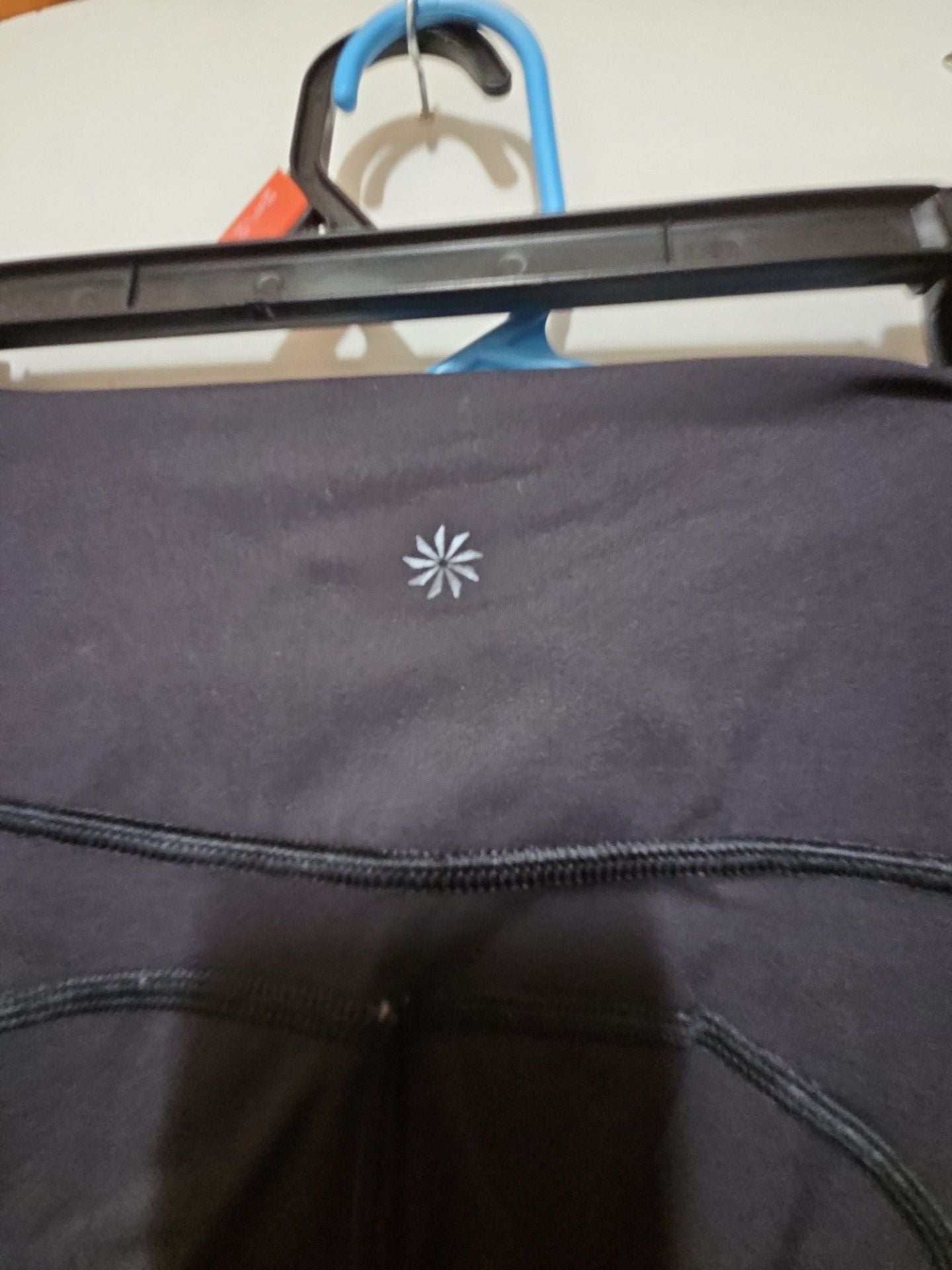 (249) Athleta 7/8 Tight Size XS Black 7