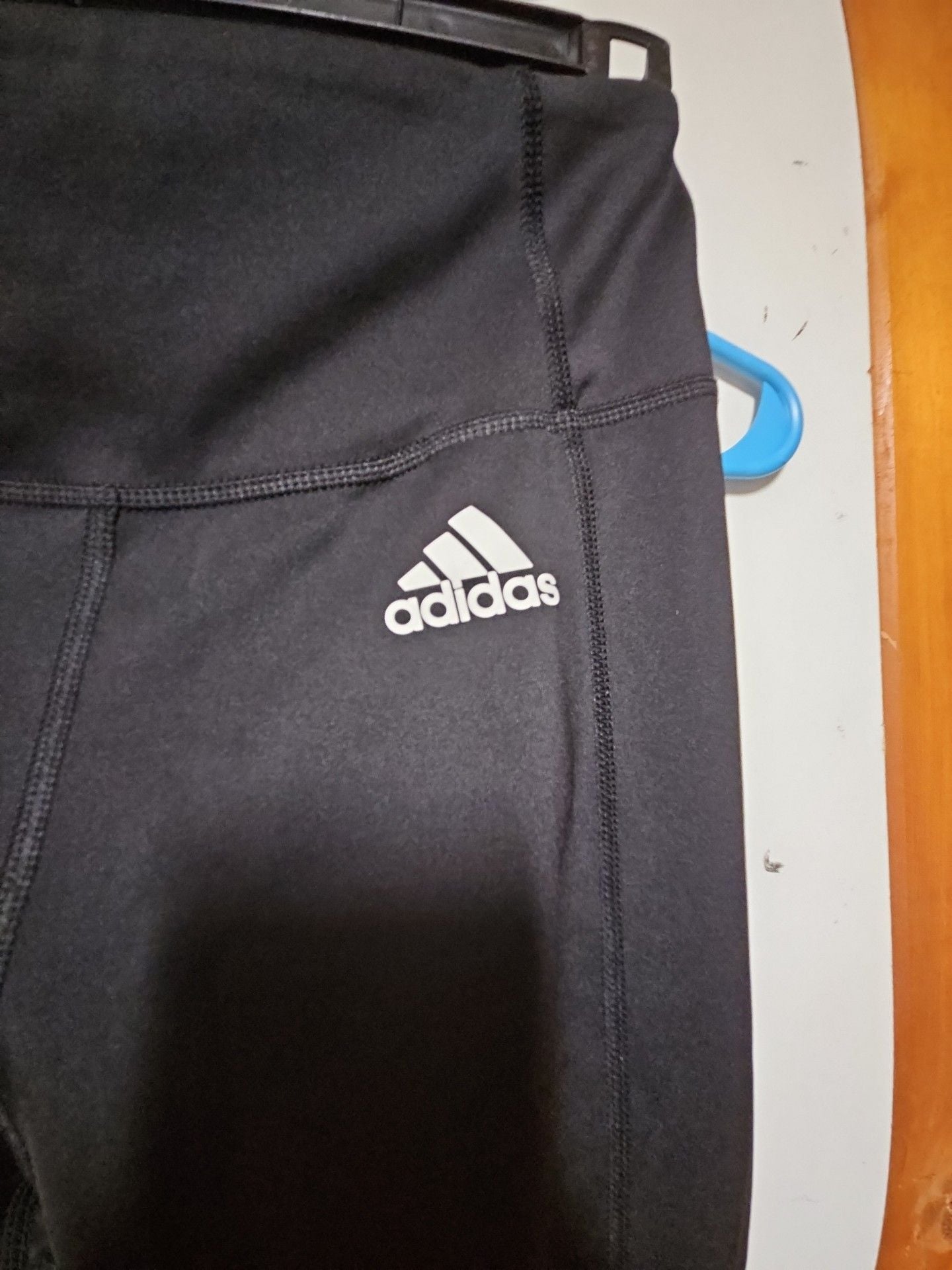(535) Adidas Leggings Size S Black White Aeroready 2