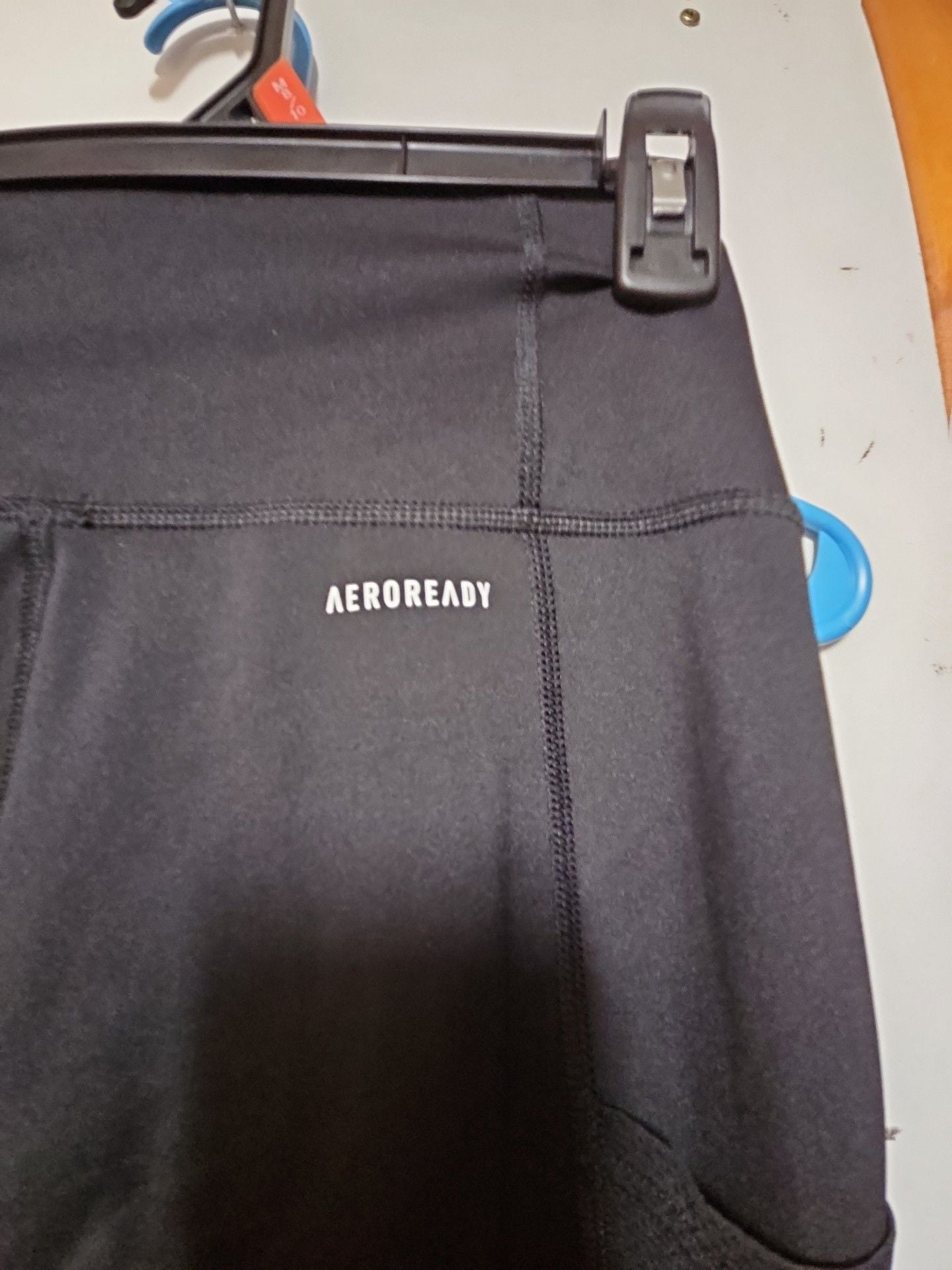(535) Adidas Leggings Size S Black White Aeroready 5