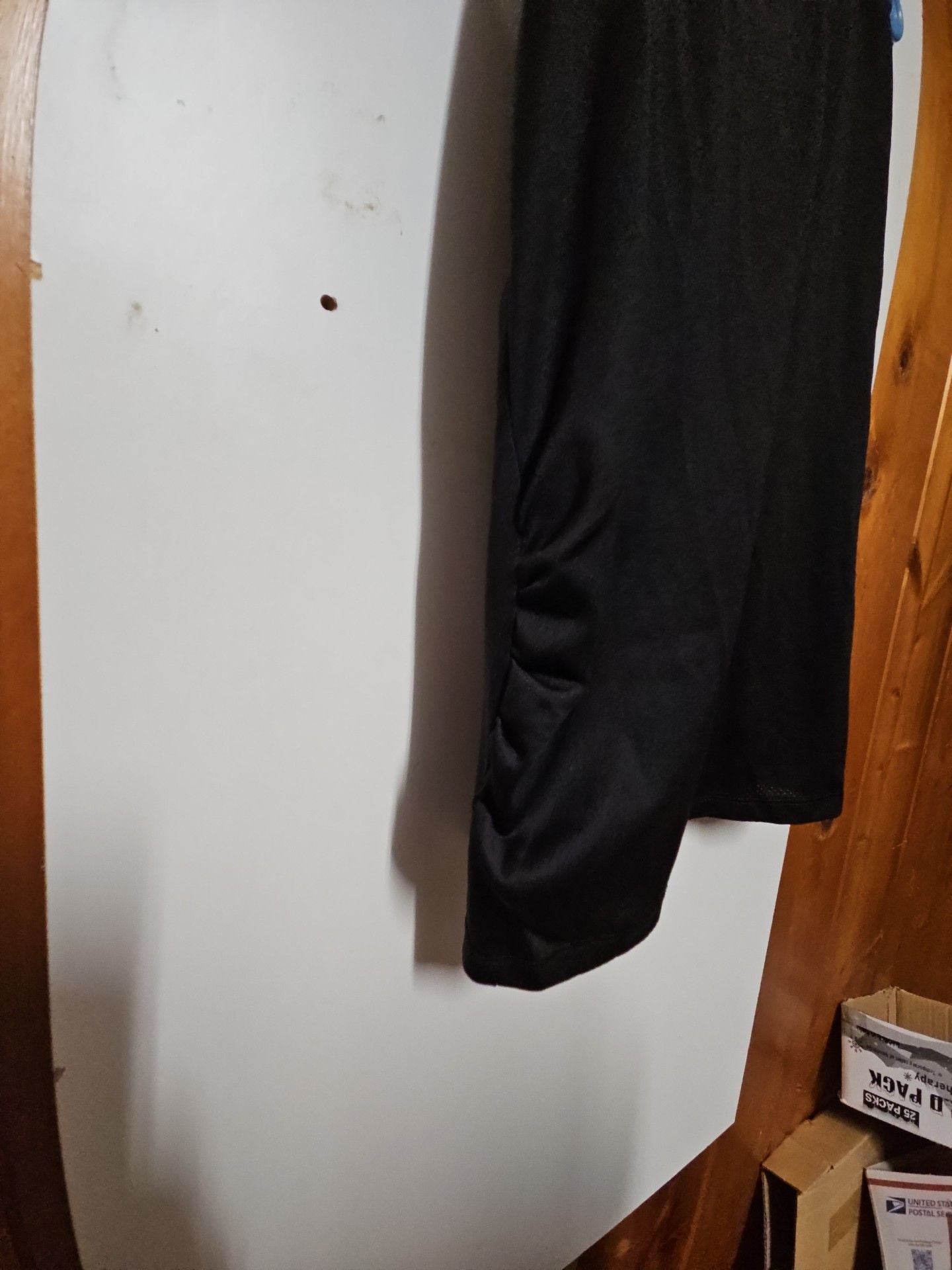 (241) Old Navy Active 3