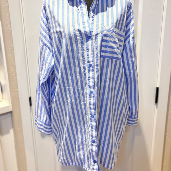 Joyspun Woven Long Sleeve Button Front Sleepshirt Size M Blue Striped (173)