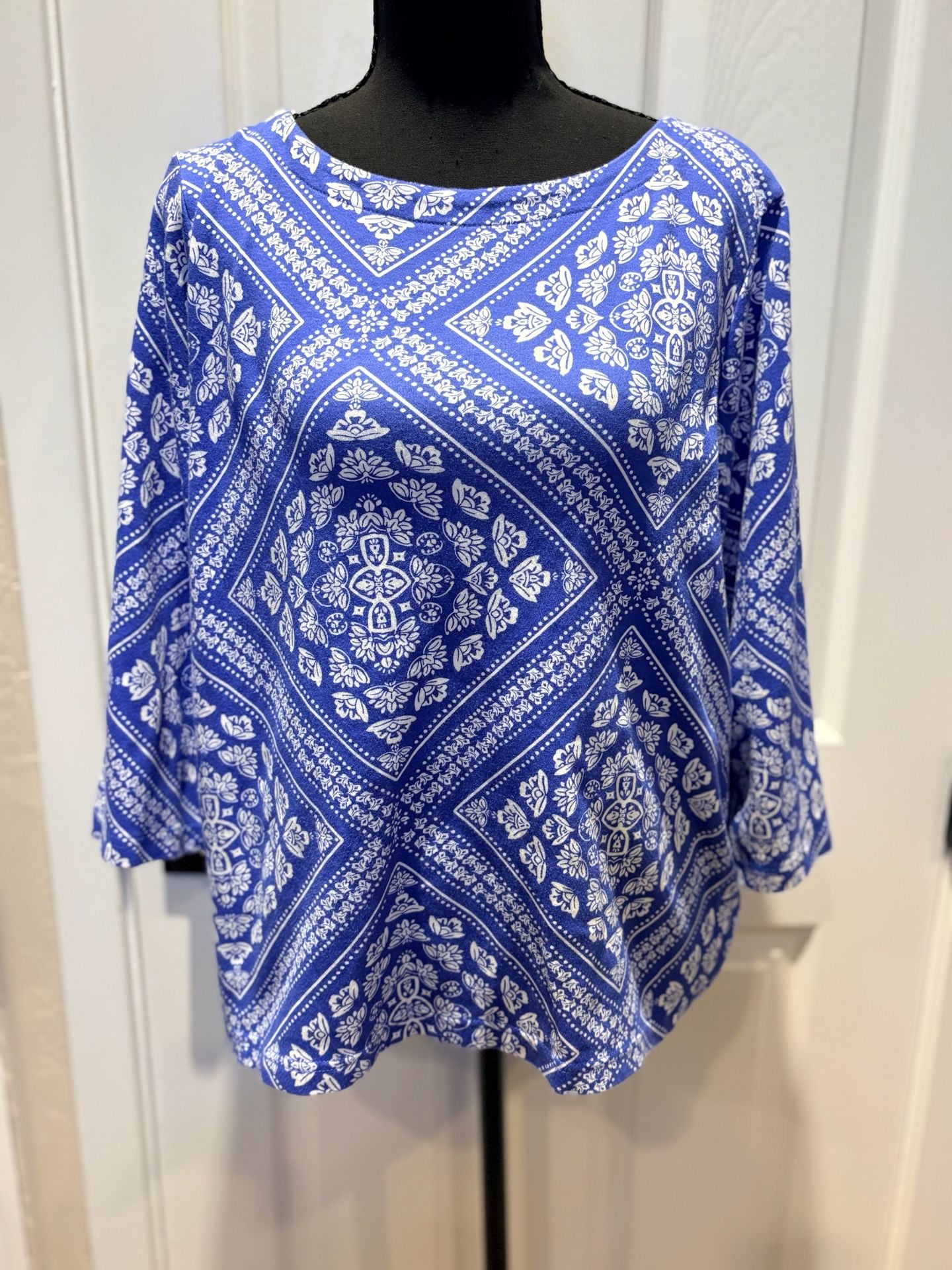 Croft & Barrow Top Size PXL Blue White Bandana Print (175) 2