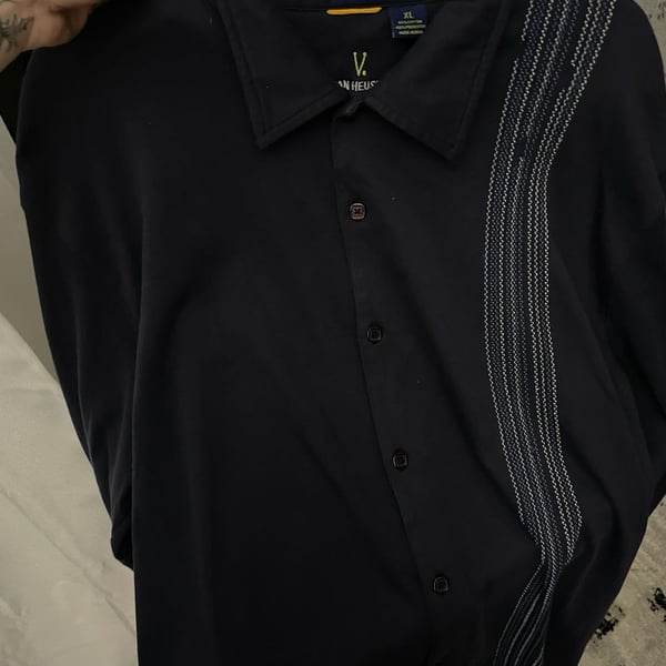 Van Heusen Button Down Shirt Size XL Navy Blue Embroidered Panel
