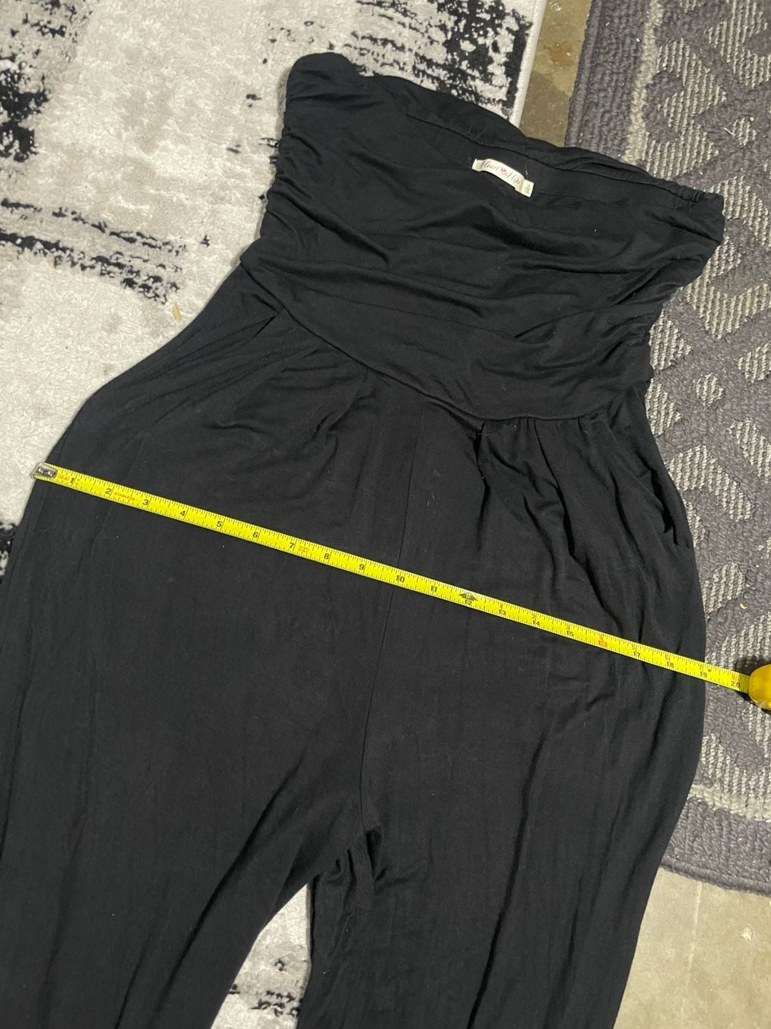Heart & Hips Jumpsuit Size L Black Strapless Bandeau Ruched Pockets 7