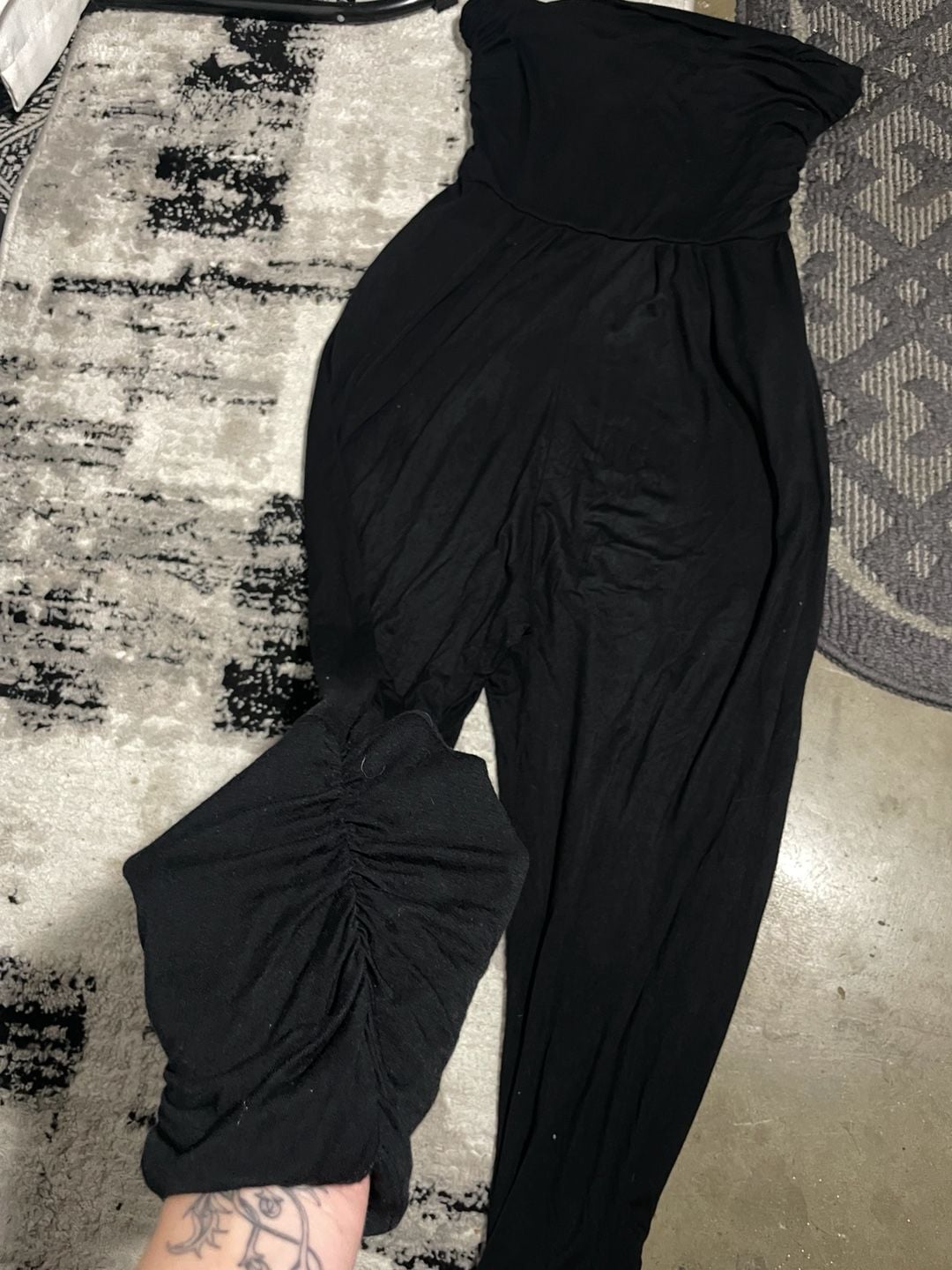 Heart & Hips Jumpsuit Size L Black Strapless Bandeau Ruched Pockets 9