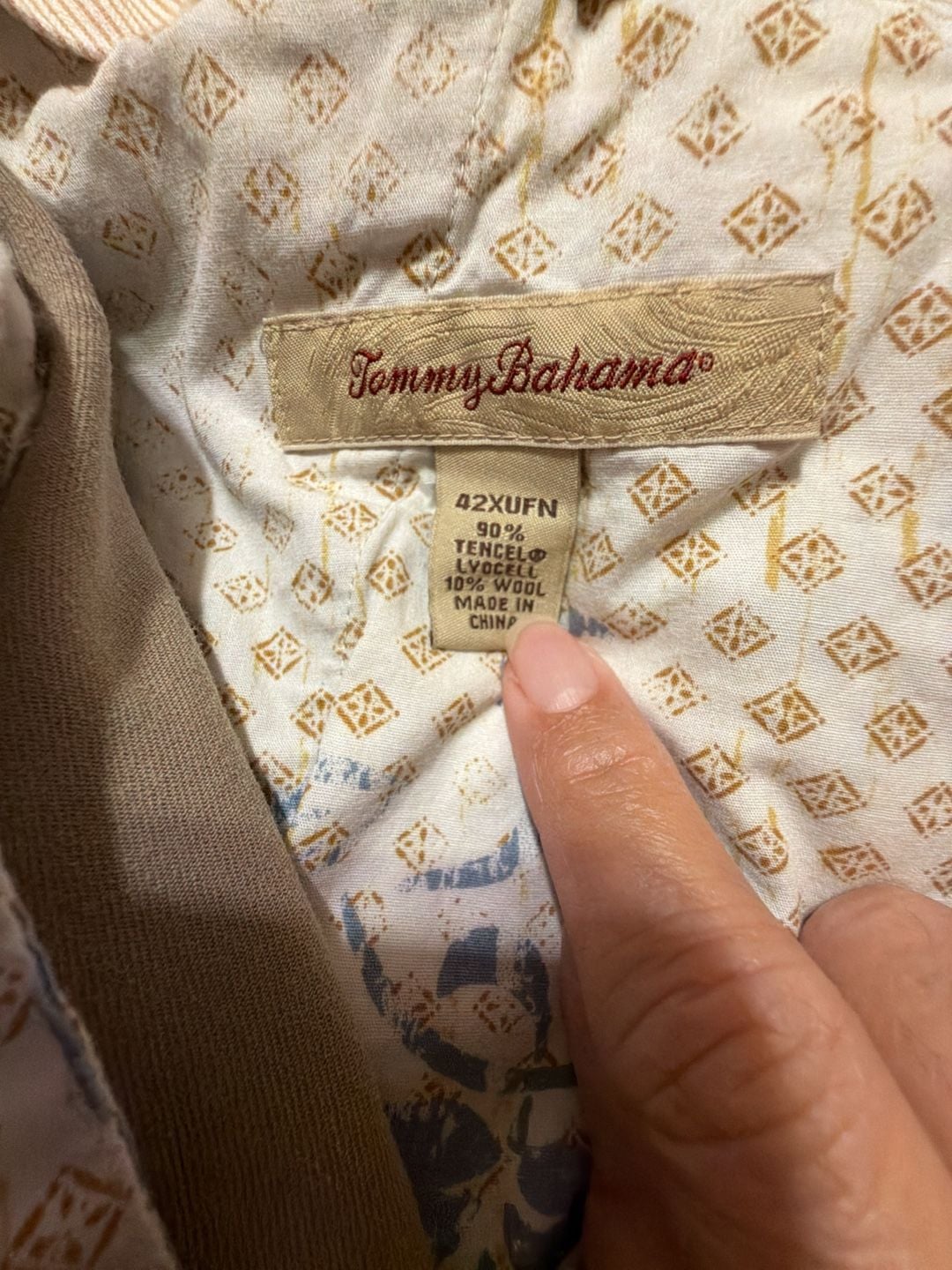 Tommy Bahama Silk Khaki Pleated Pants Men Tan 9