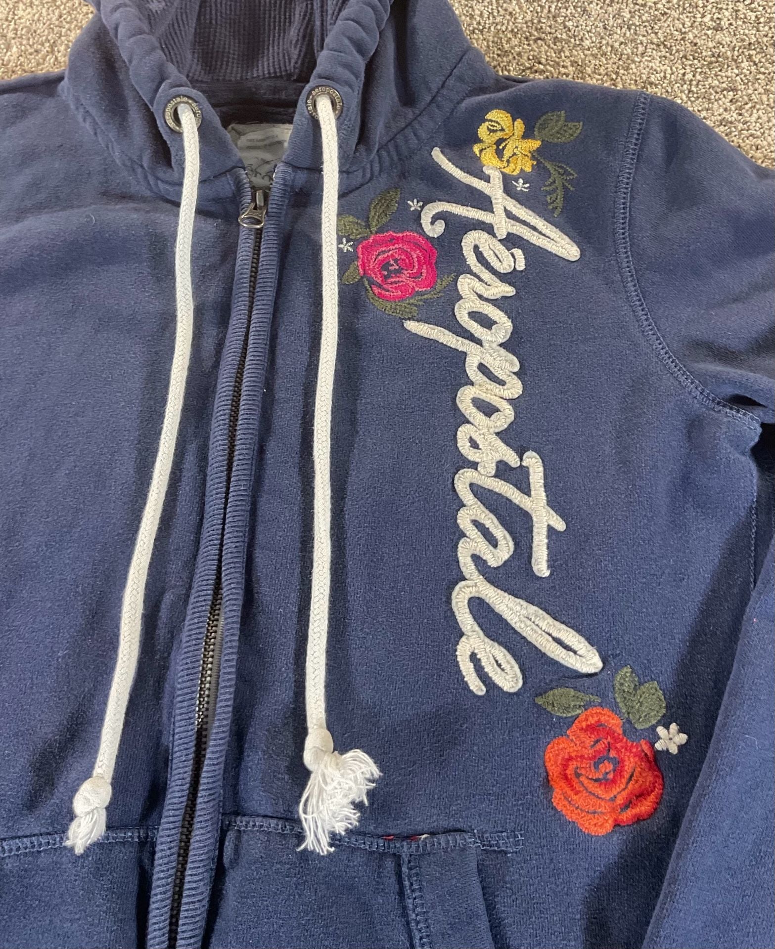 Aeropostale Navy Blue Zip Up Hoodie Embroidered Floral Y2K Grunge 3