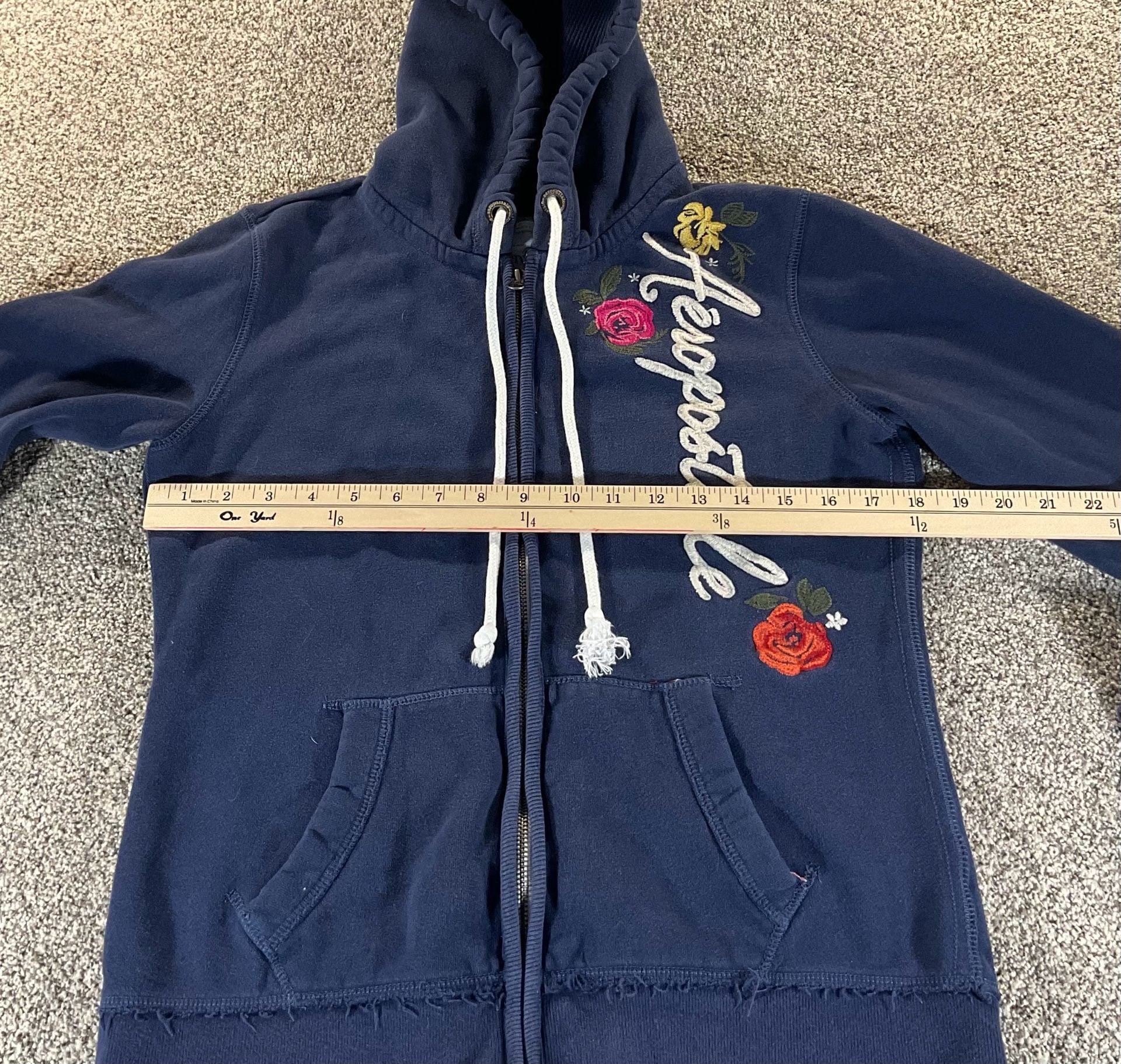Aeropostale Navy Blue Zip Up Hoodie Embroidered Floral Y2K Grunge 7
