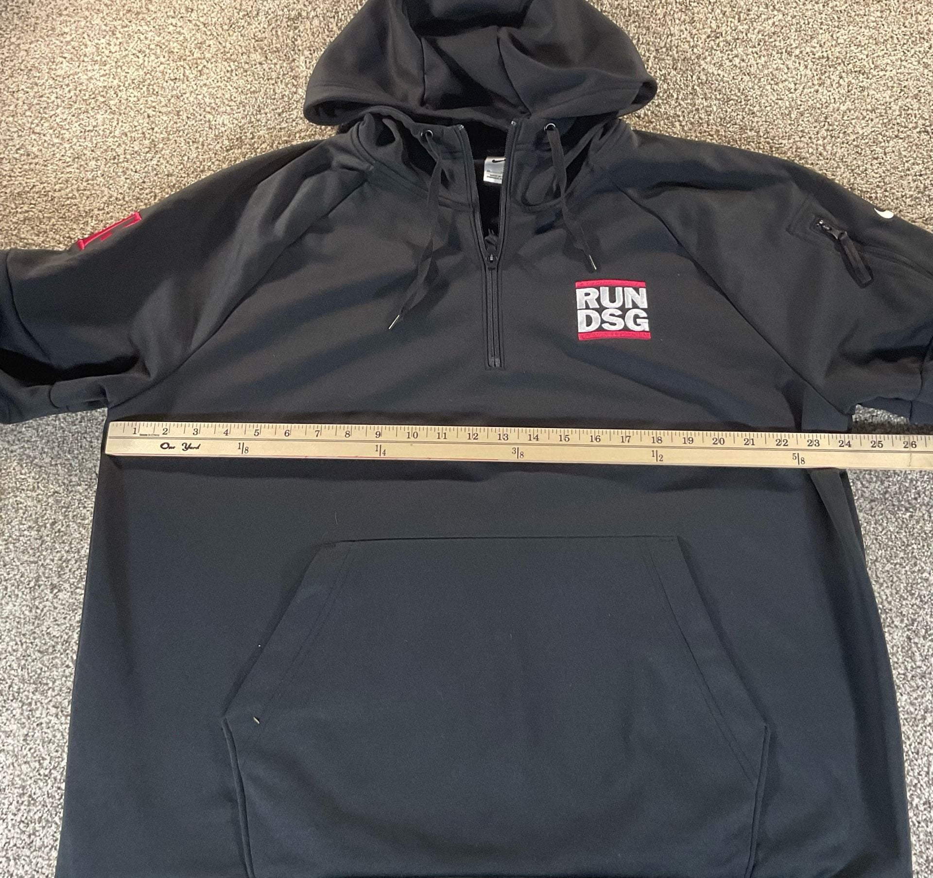 Nike T-Mobile Run DSG Half-Zip Pullover Hoodie Black Size XL 8