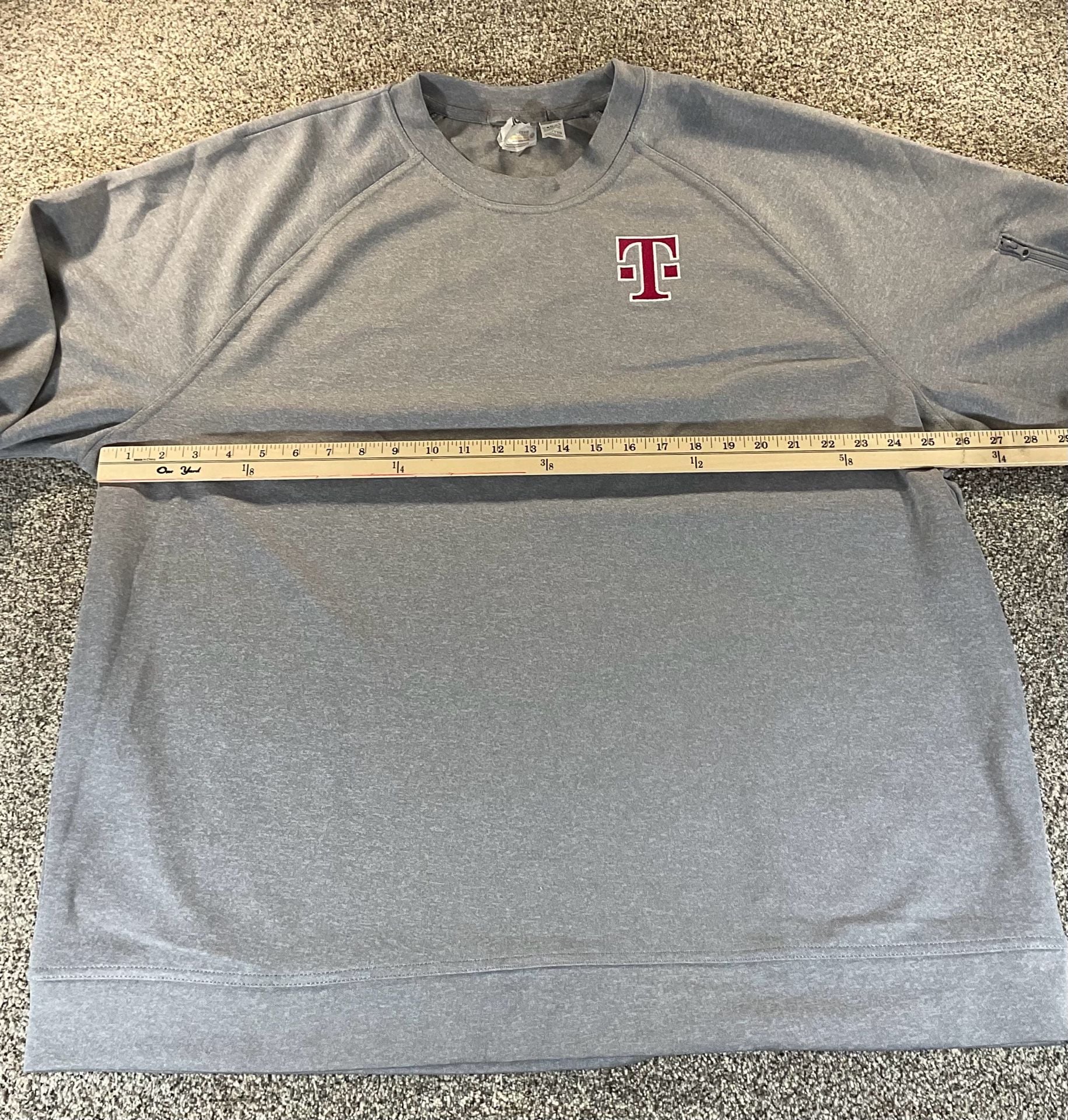 T-Mobile Long Sleeved Shirt Size XXL Gray Performance Logo Athletic Pullover 8
